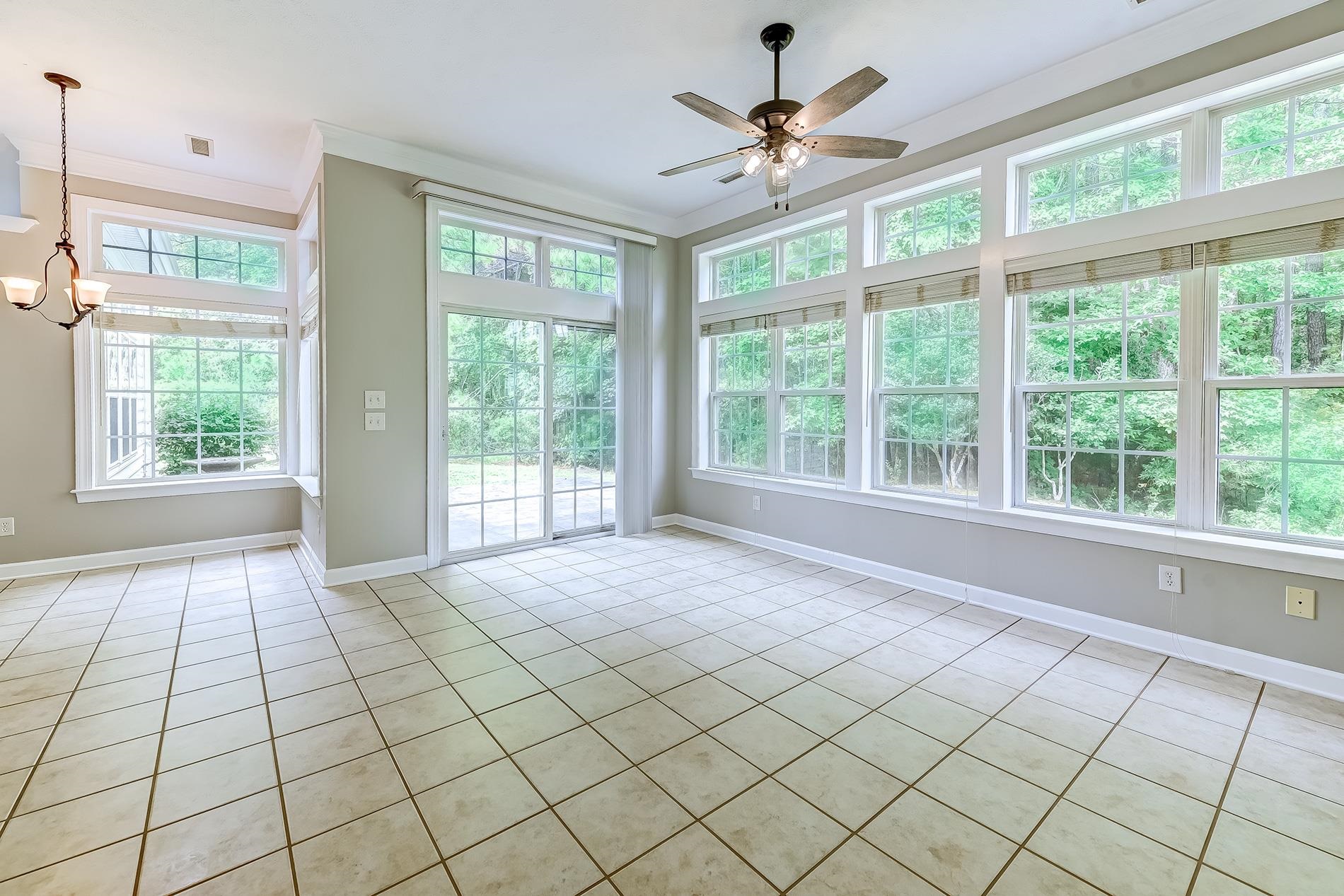 857 Castlebridge Dr. Property Photo 16