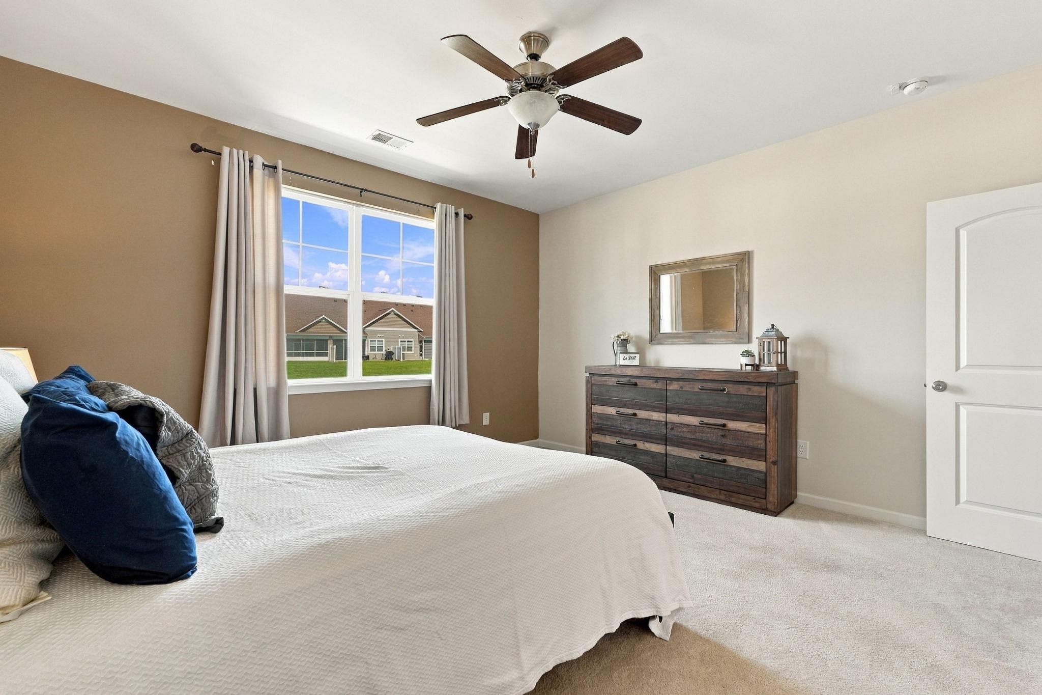 300 Nairn Dr. Property Photo 20