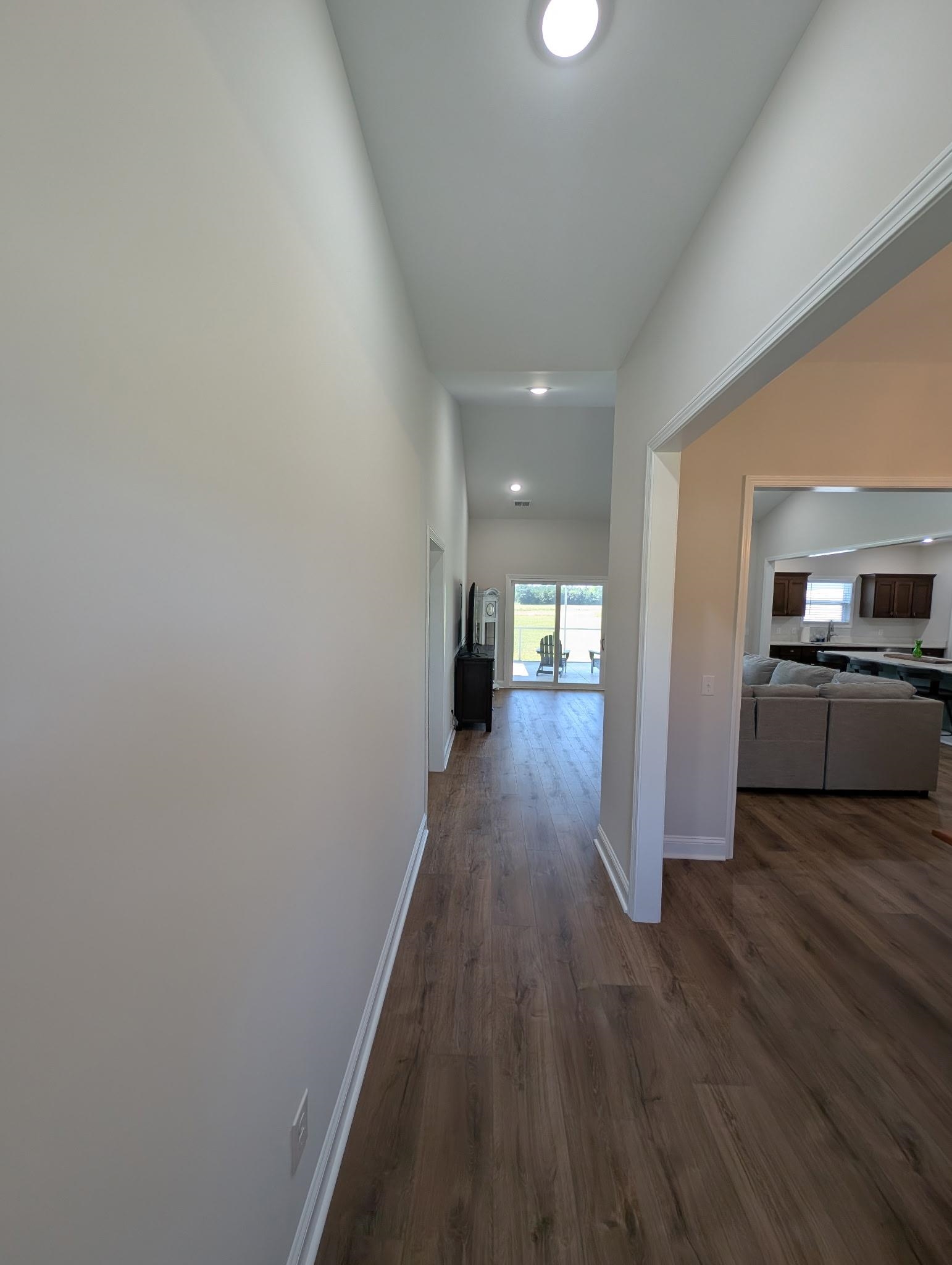 1174 Justice Loop Property Photo 3