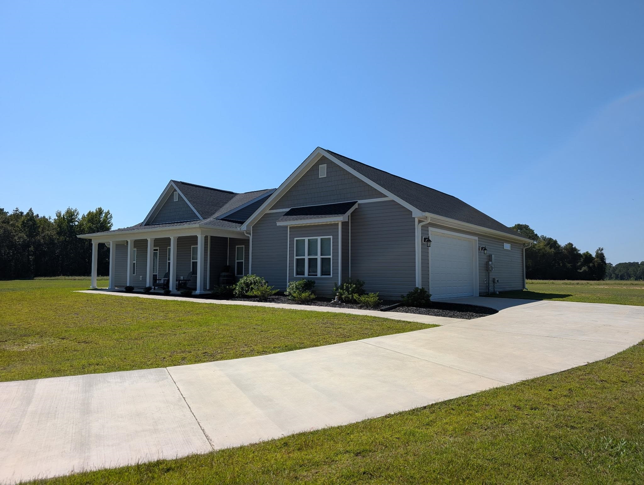 1174 Justice Loop Property Photo 33