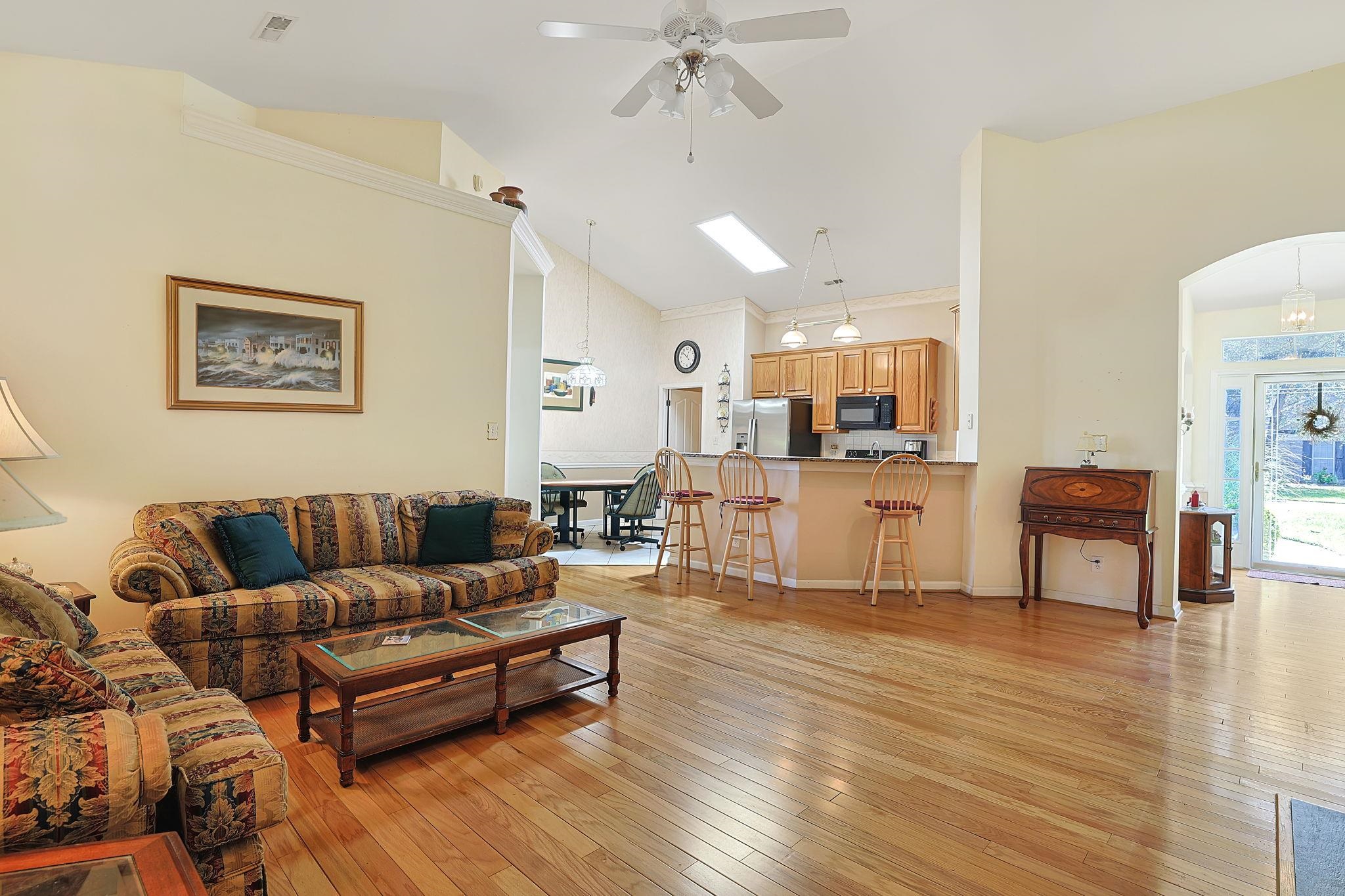 3891 Stillwood Dr. Property Photo 4