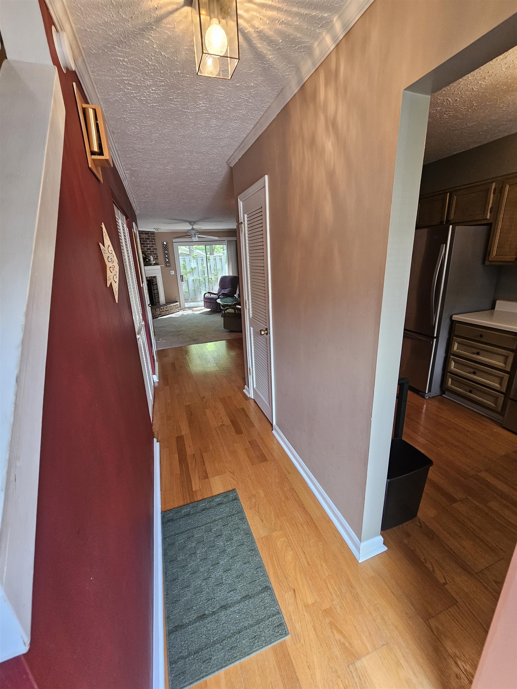 830 44th Ave. N Property Photo 6