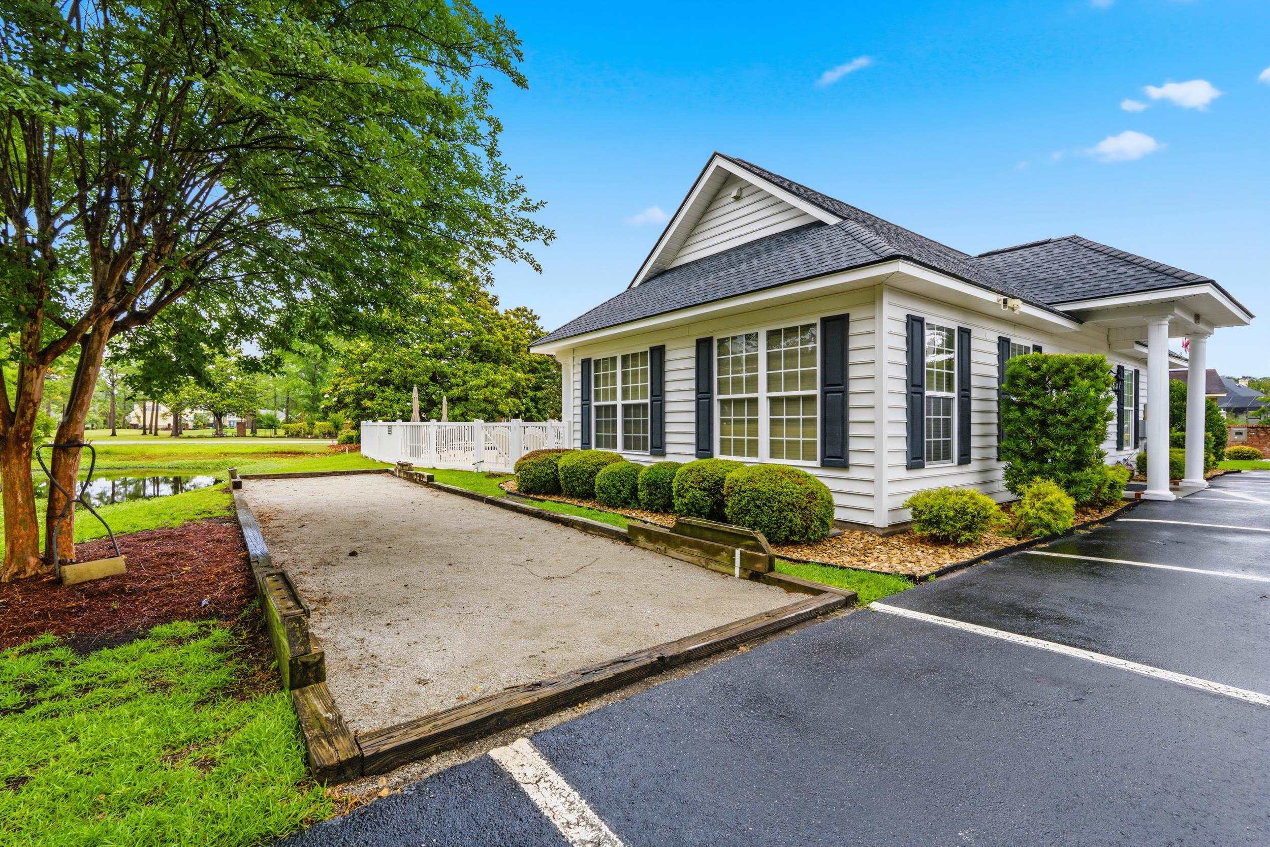 241 Wedgefield Dr. Property Photo 63