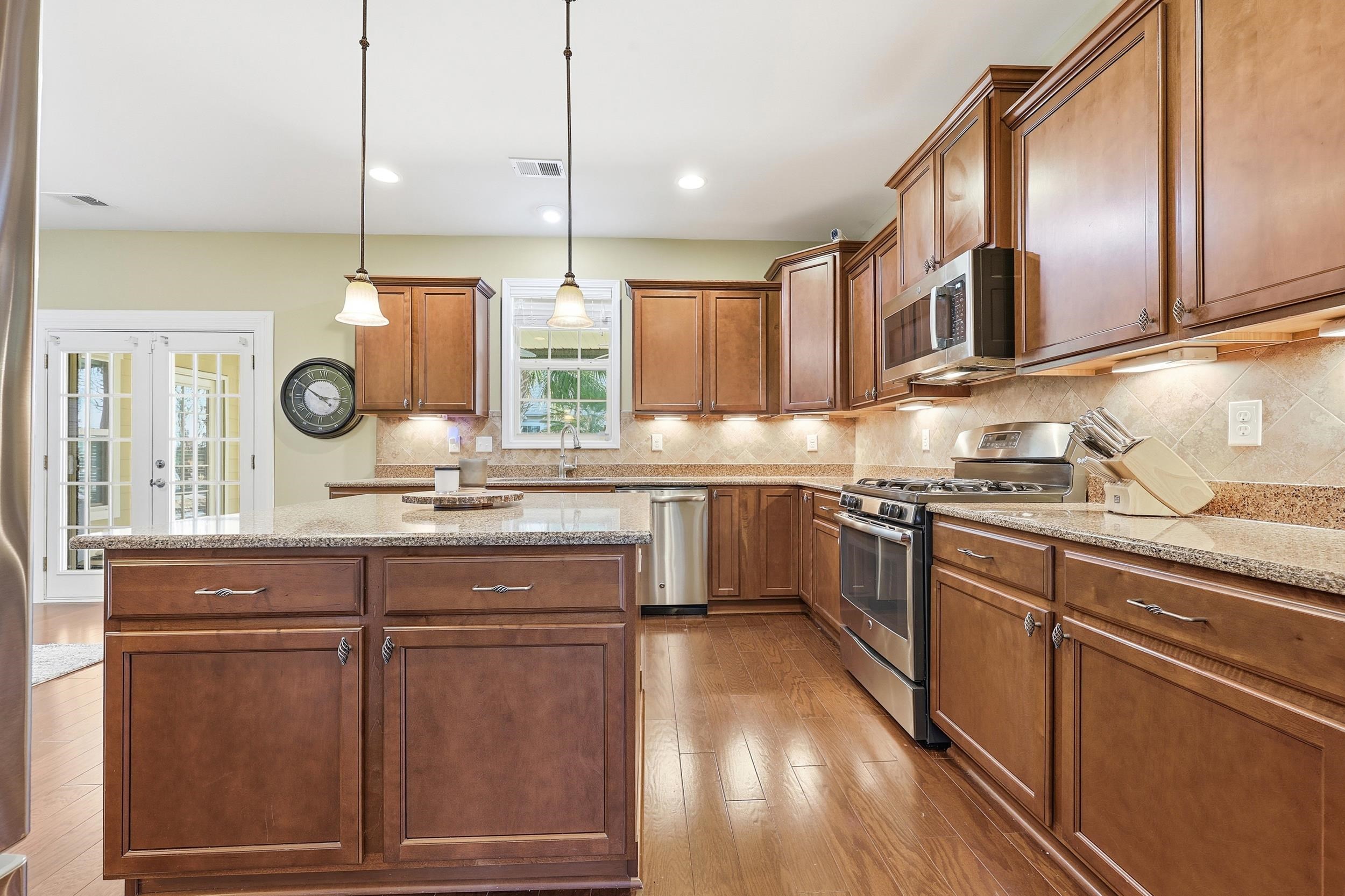 1161 Wyatt Ln. Property Photo 5