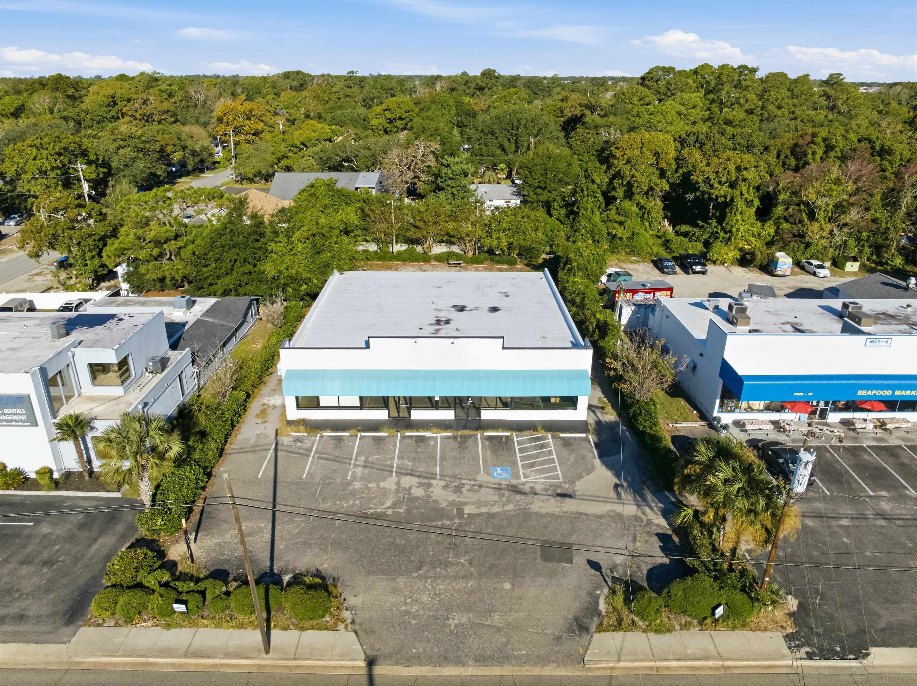 6303 N Kings Hwy. Property Photo 8