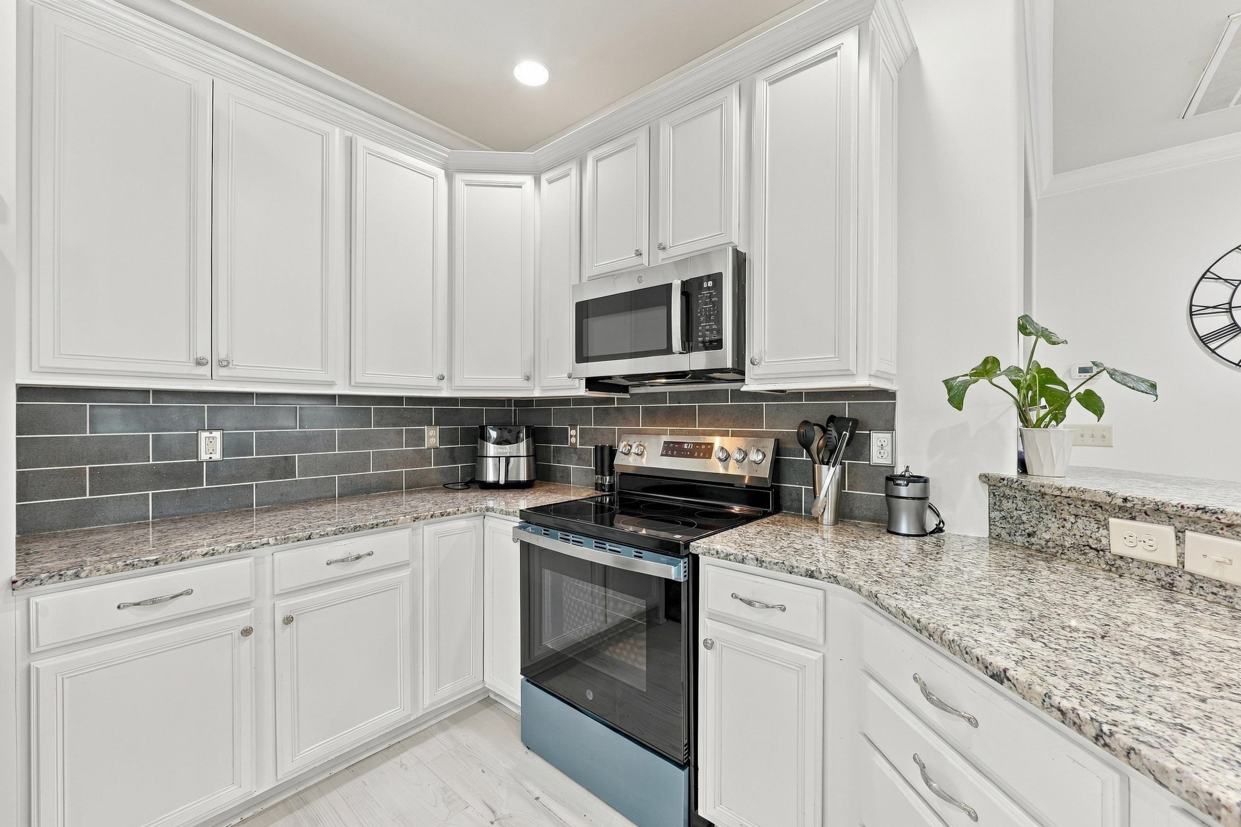 409 Mingo Creek Ct. Property Photo 16