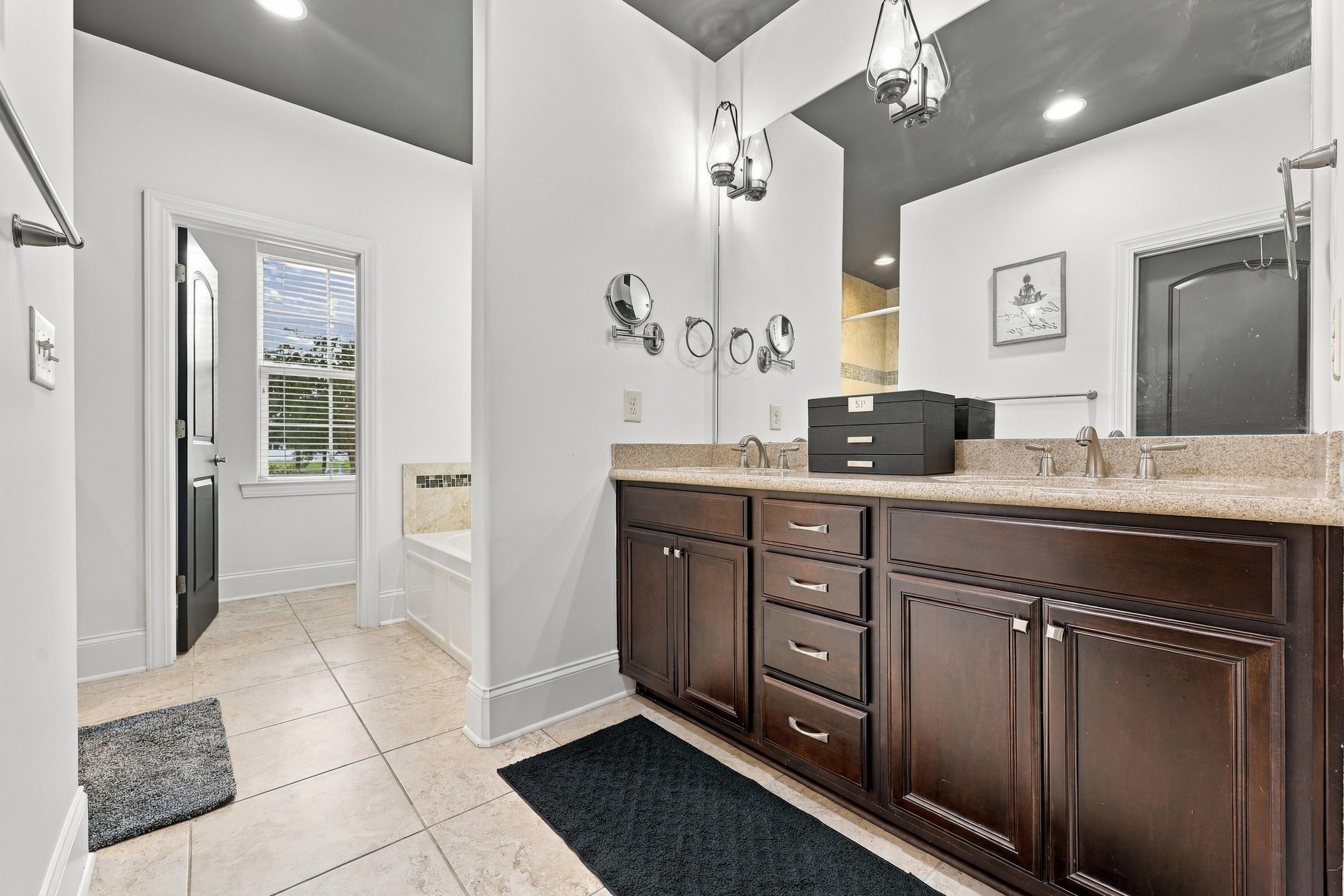 409 Mingo Creek Ct. Property Photo 24
