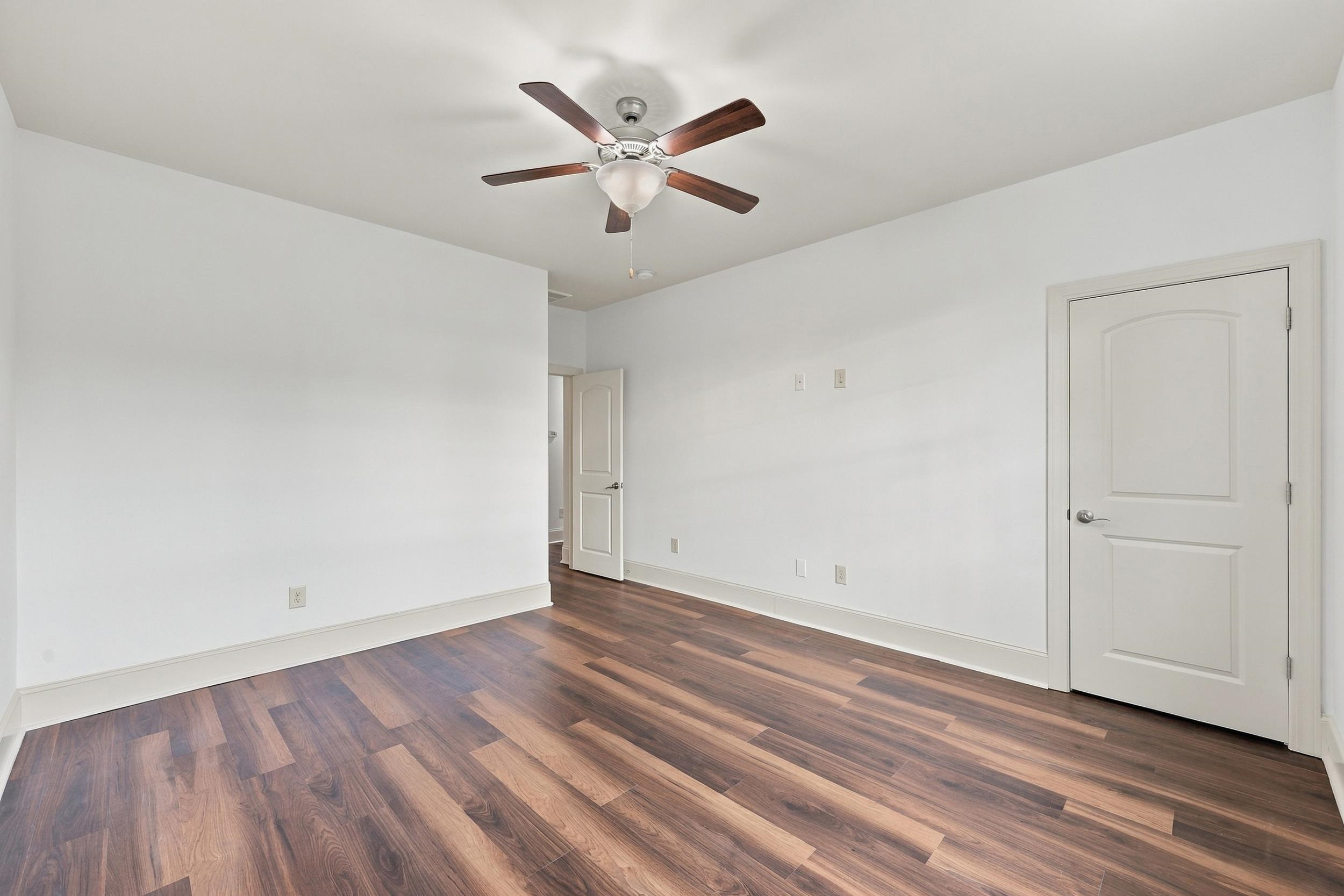 409 Mingo Creek Ct. Property Photo 28