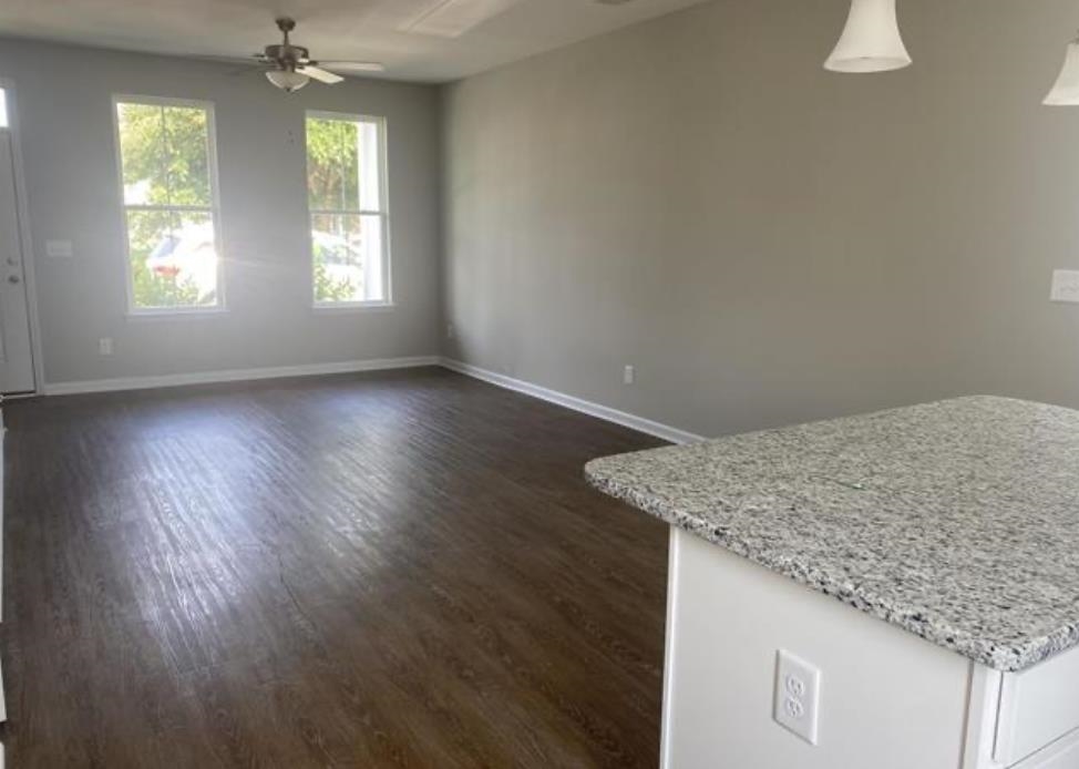 3517 Fountain Ln. Property Photo 6