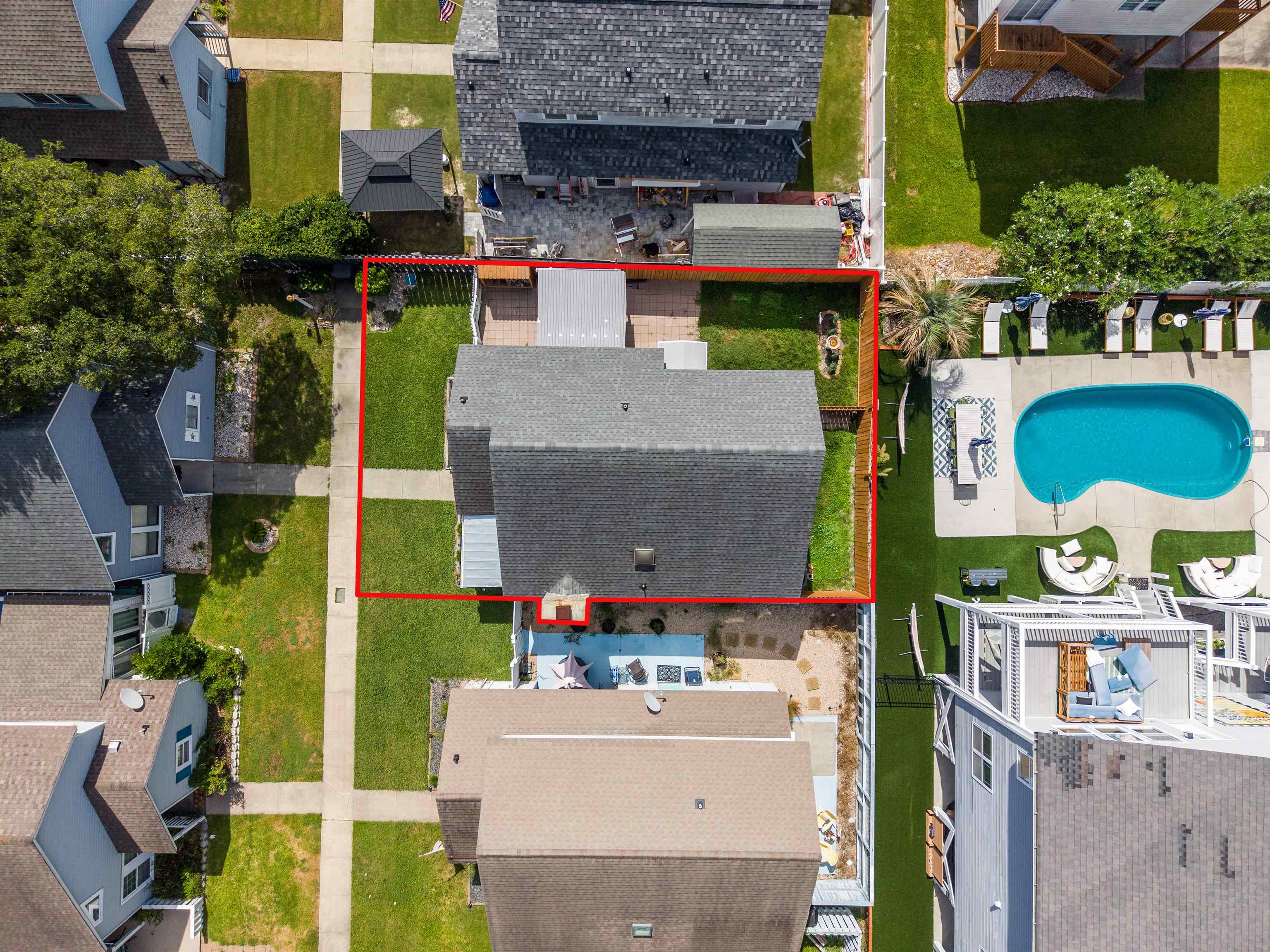 1607 Havens Dr. Property Photo 15