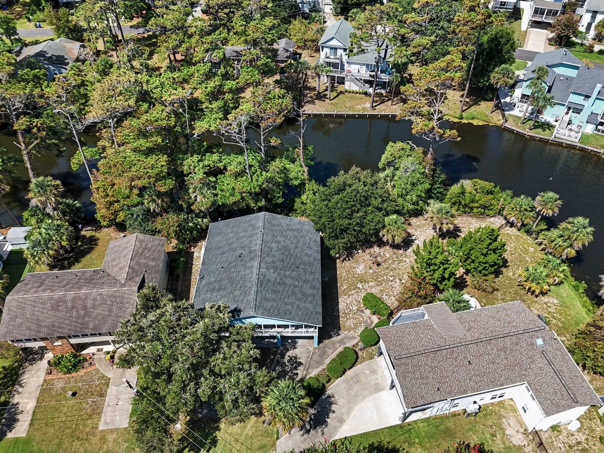 116 Lake Ct. Property Photo 4