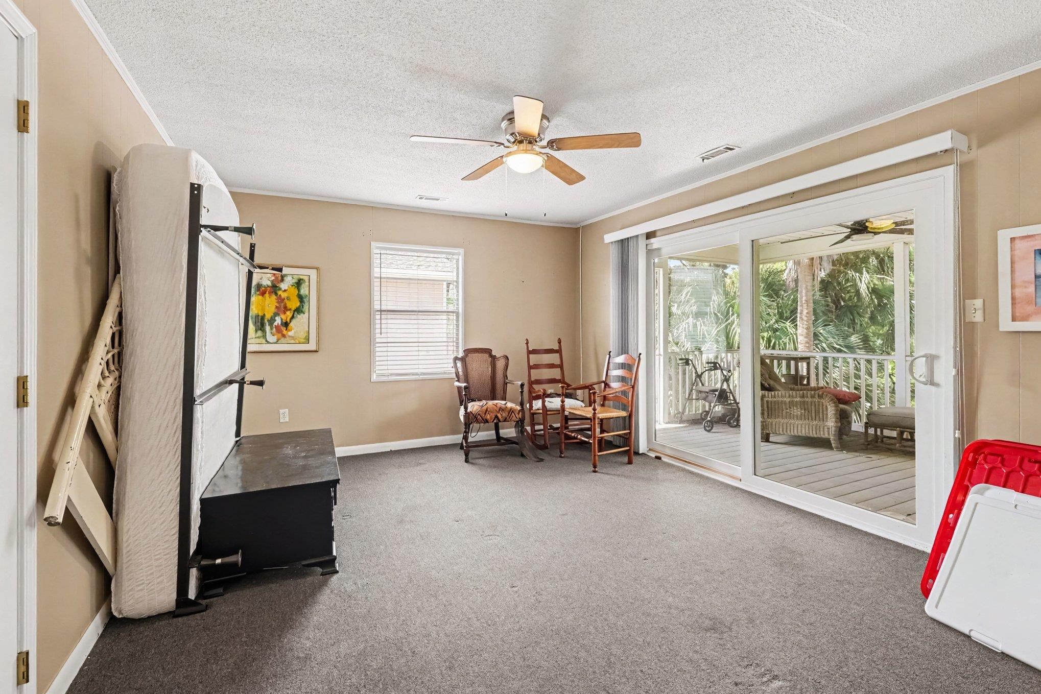 116 Lake Ct. Property Photo 15