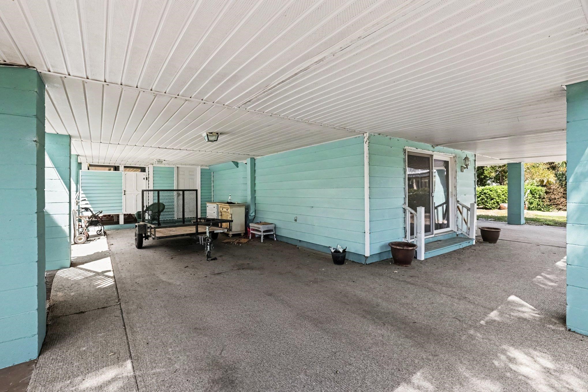 116 Lake Ct. Property Photo 35