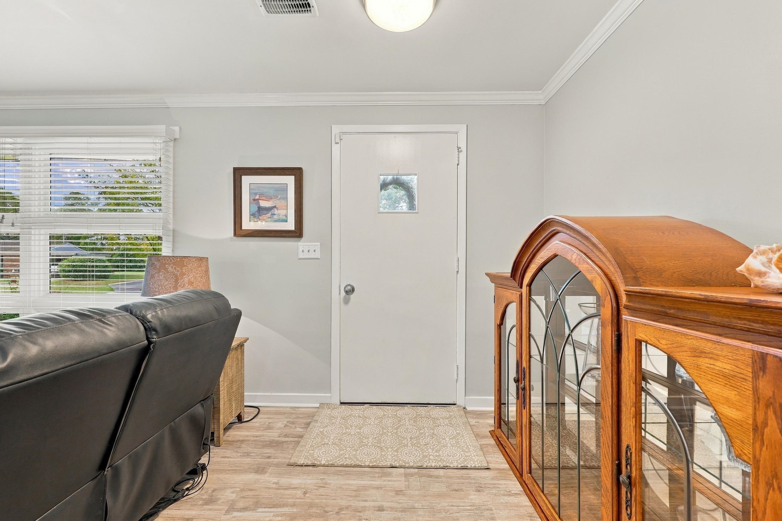 620 Mallard Lake Dr. Property Photo 5