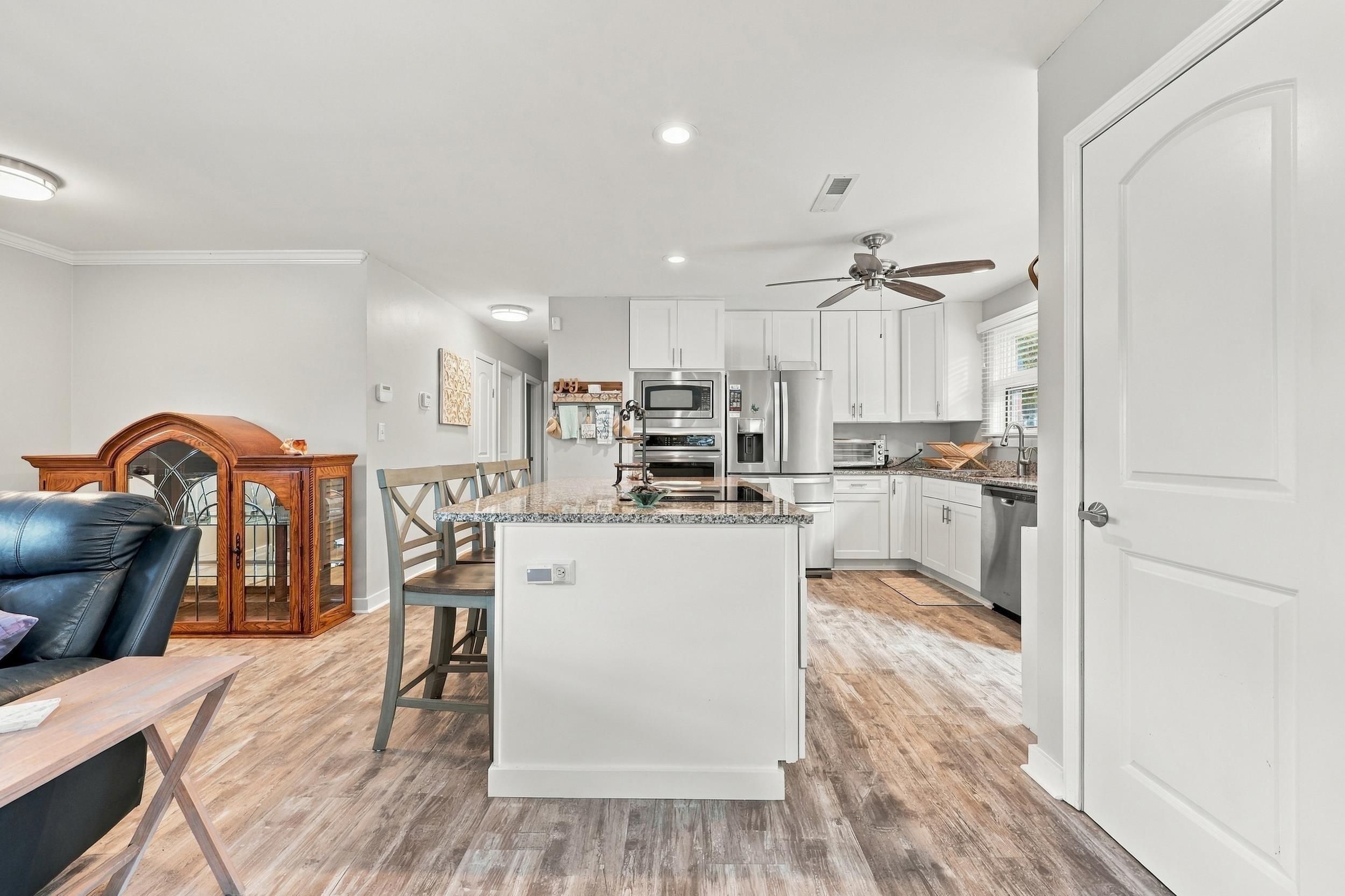 620 Mallard Lake Dr. Property Photo 18