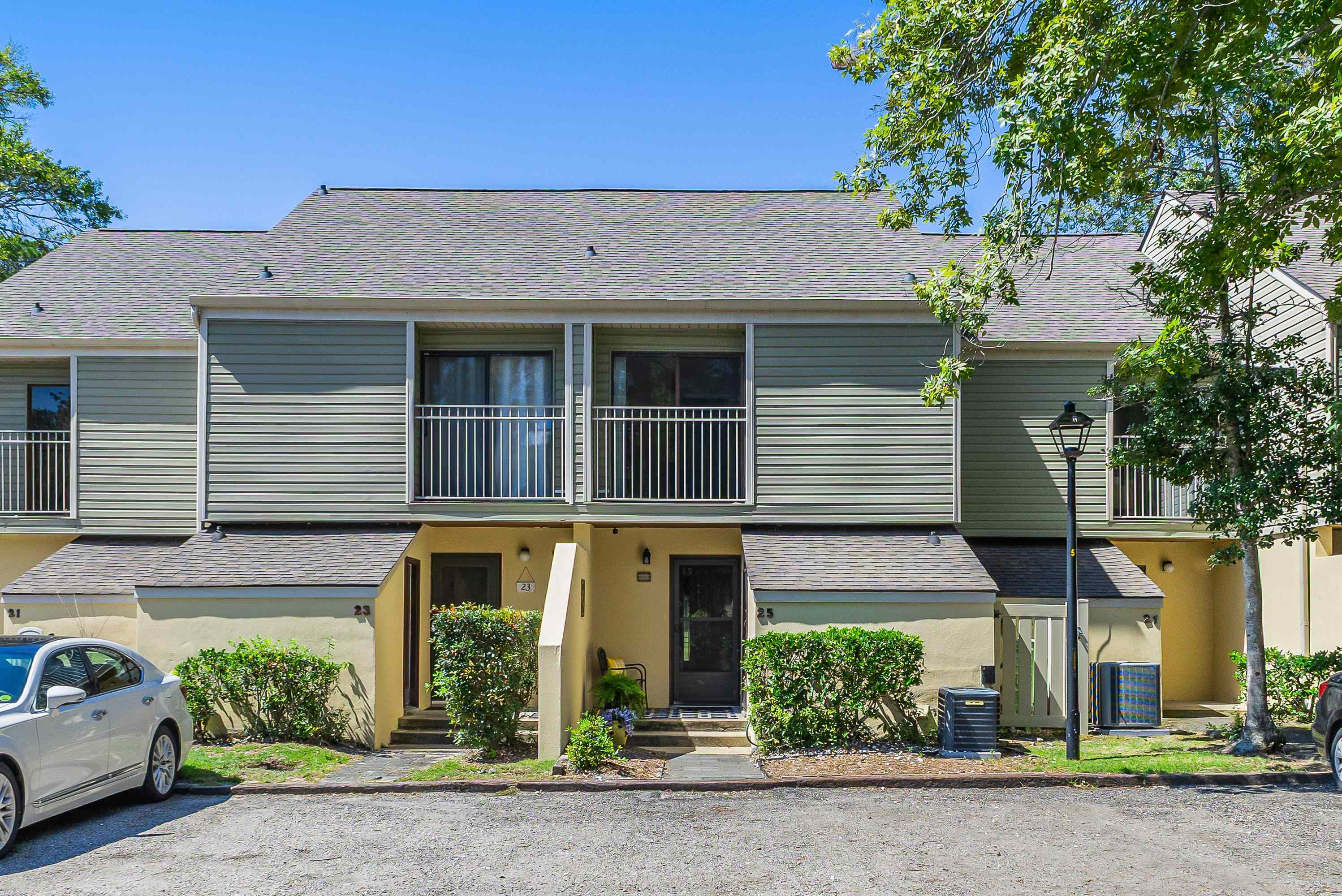 25 Gate 1 Property Photo 1