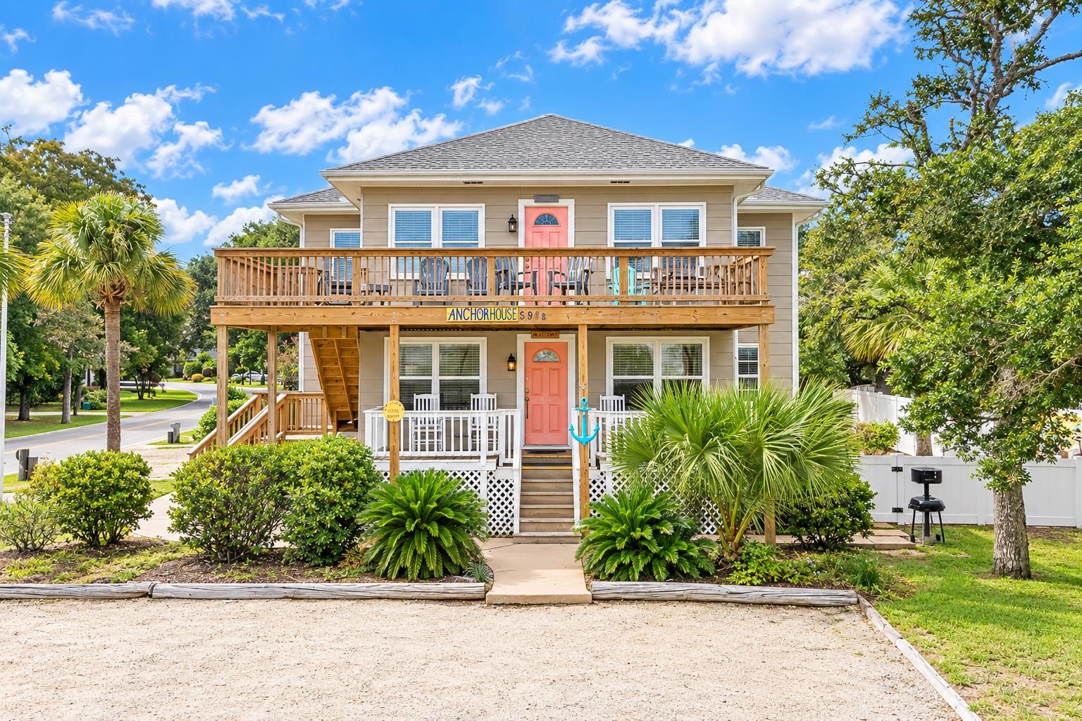 3908 Seaview St. Property Photo 1