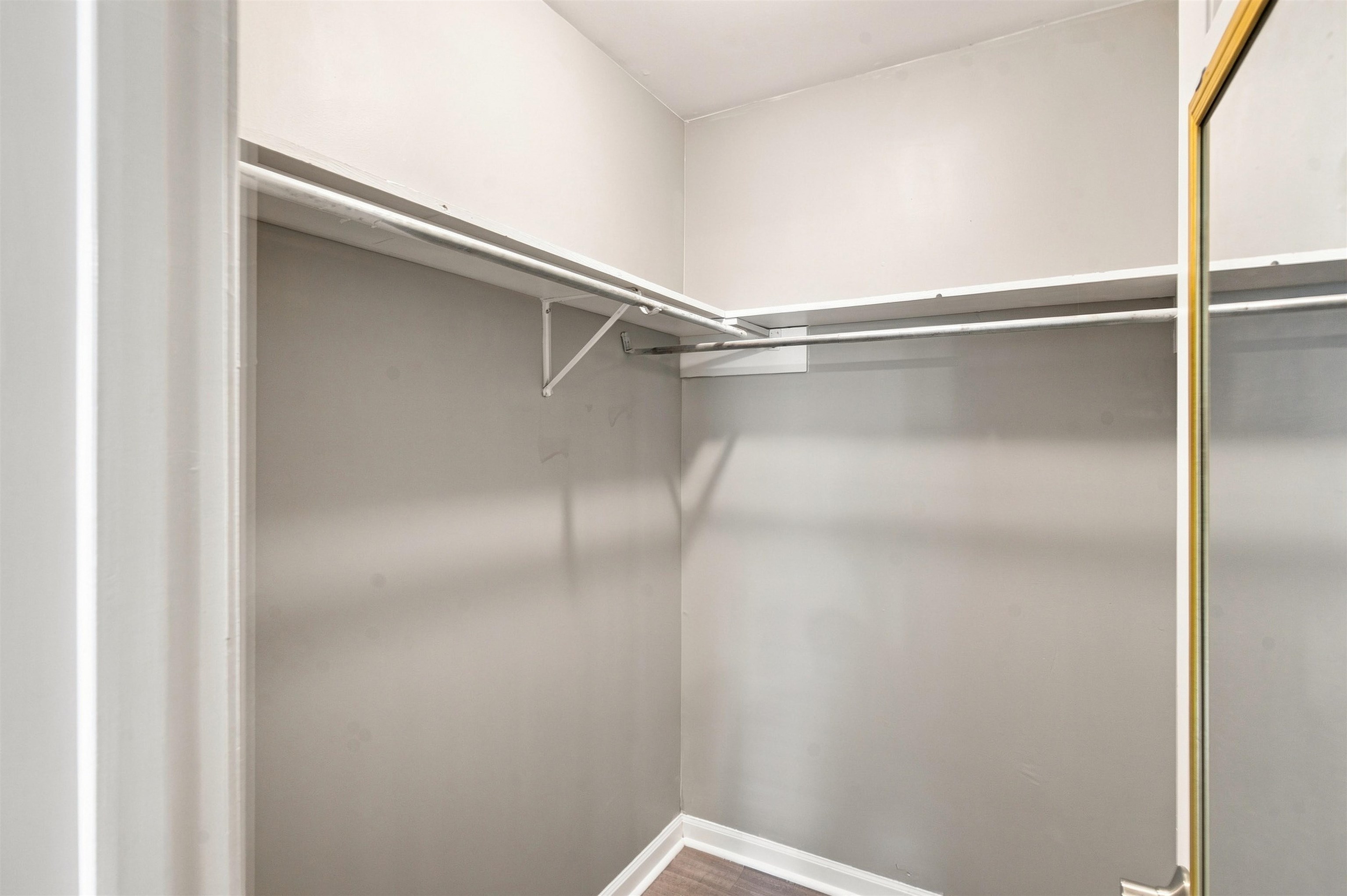 2517 Reta St. Property Photo 8