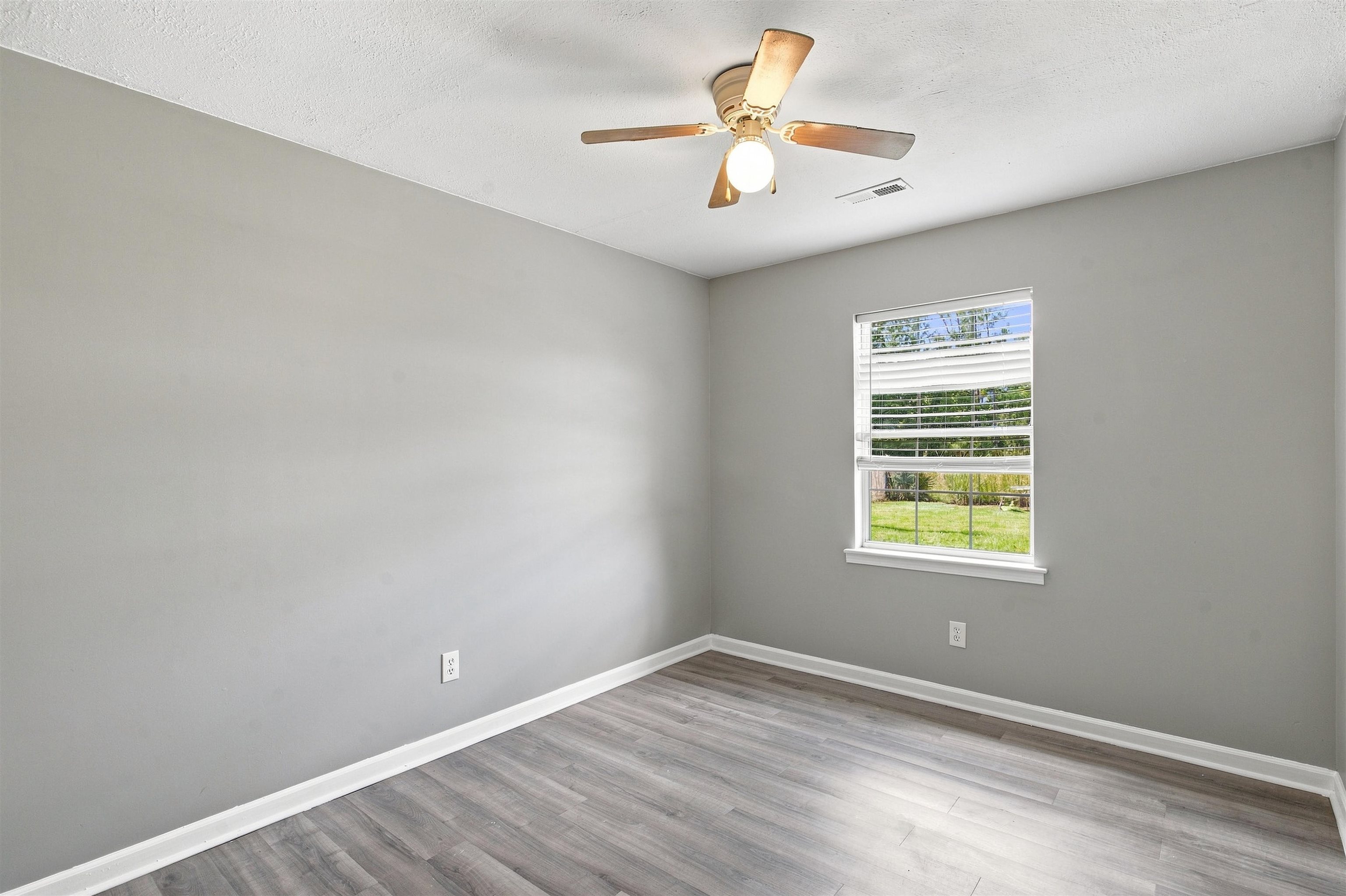 2517 Reta St. Property Photo 13