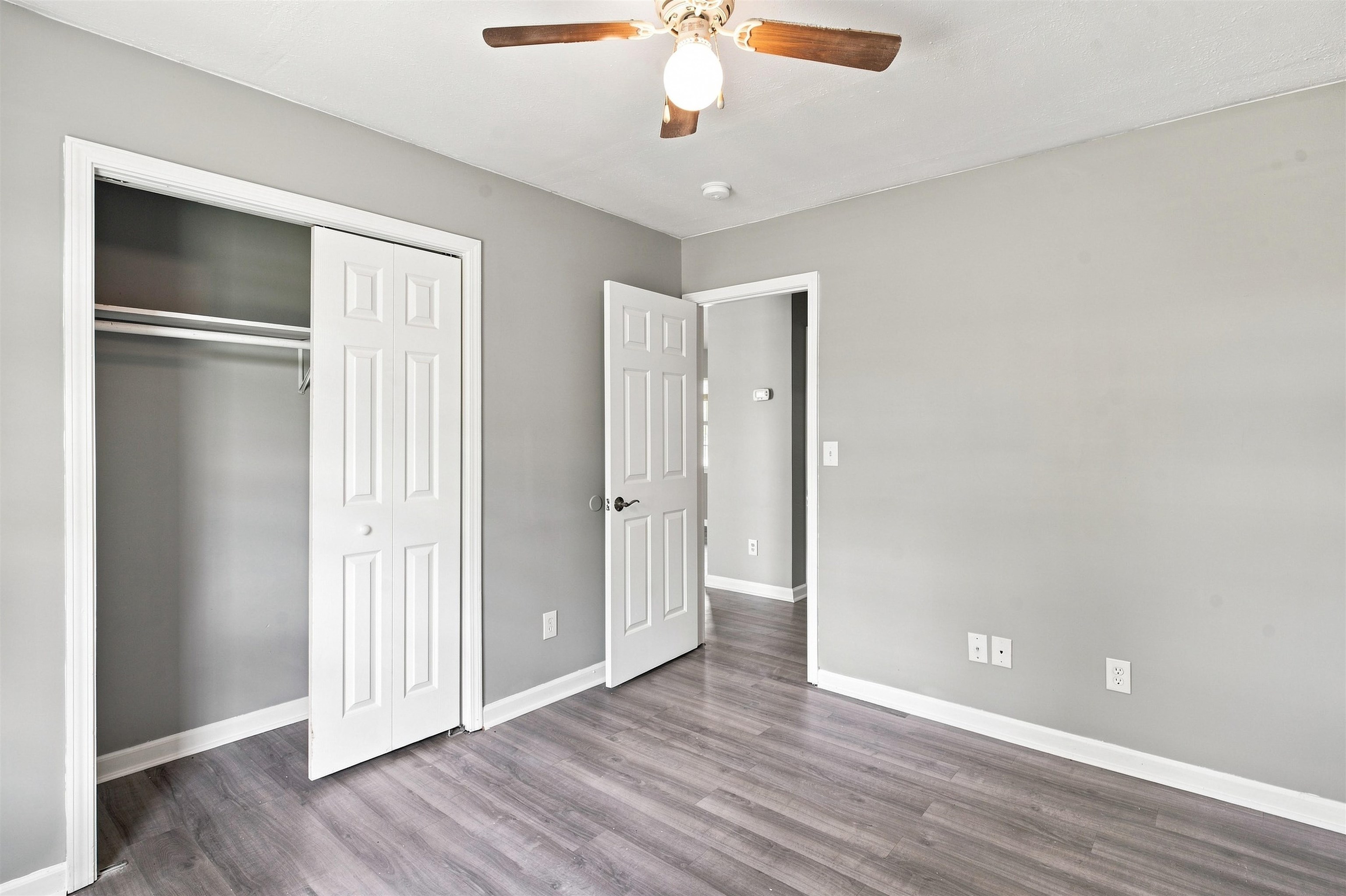 2517 Reta St. Property Photo 14