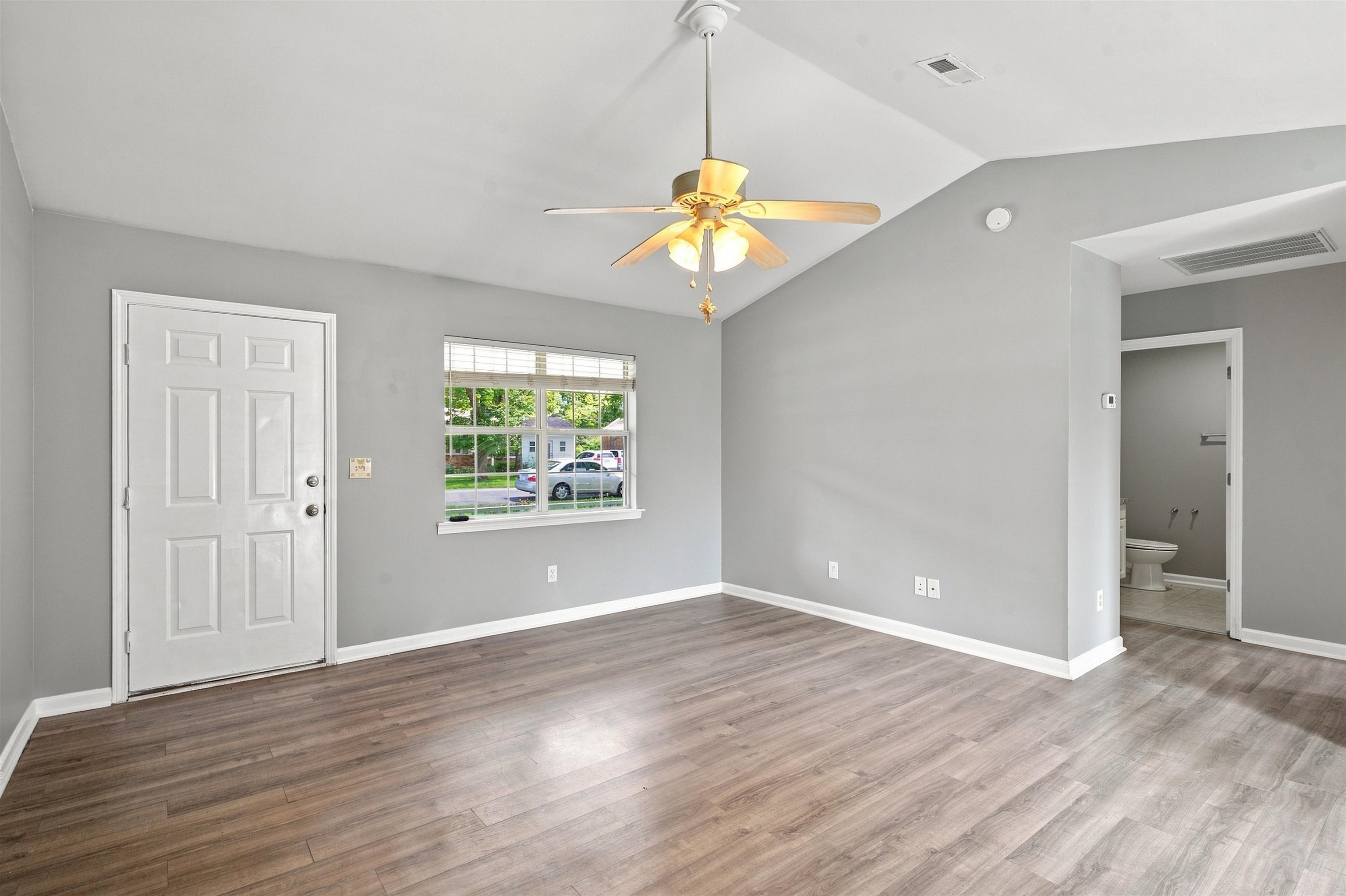 2517 Reta St. Property Photo 17