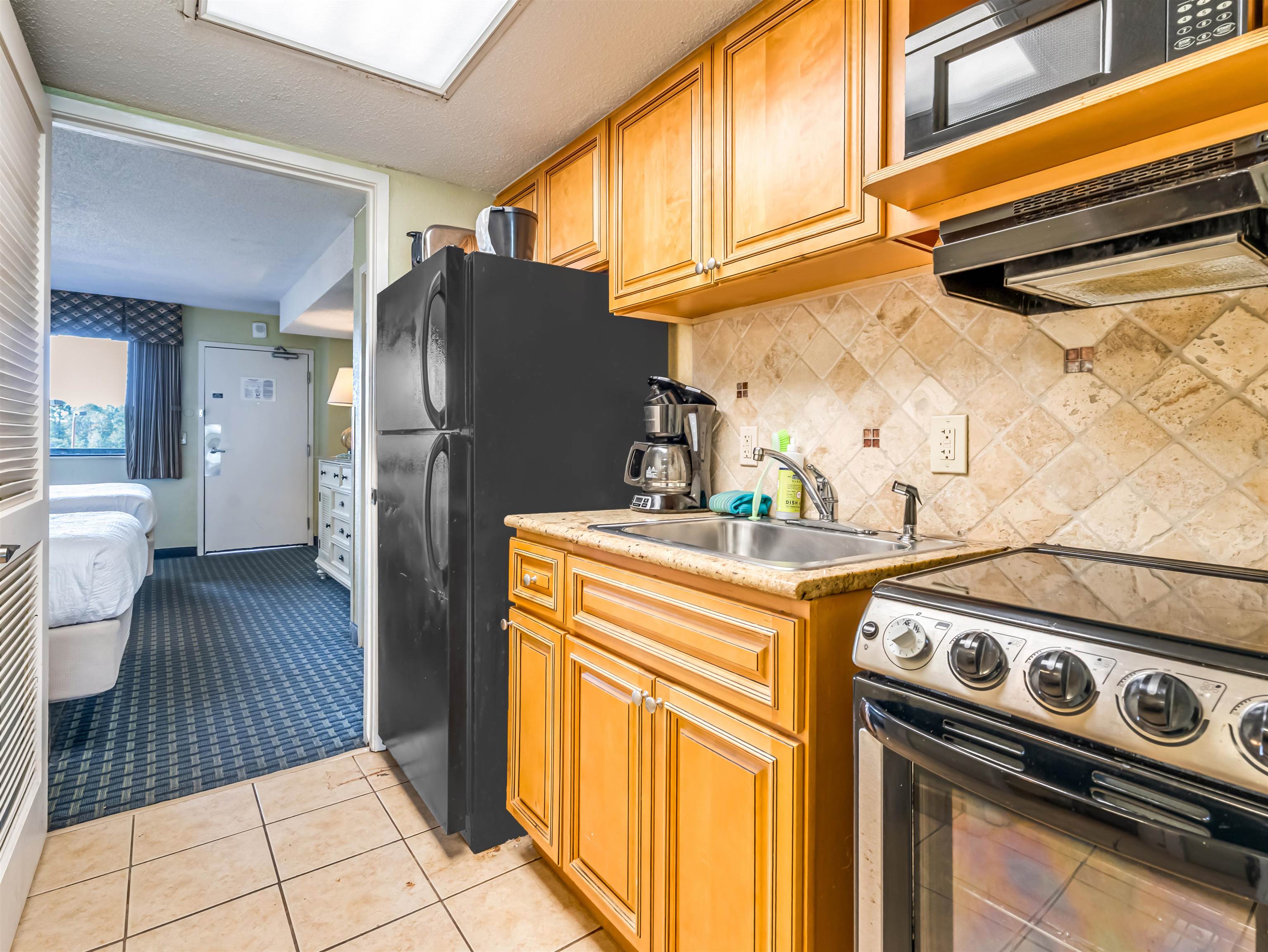 2401 S Ocean Blvd. Property Photo 8