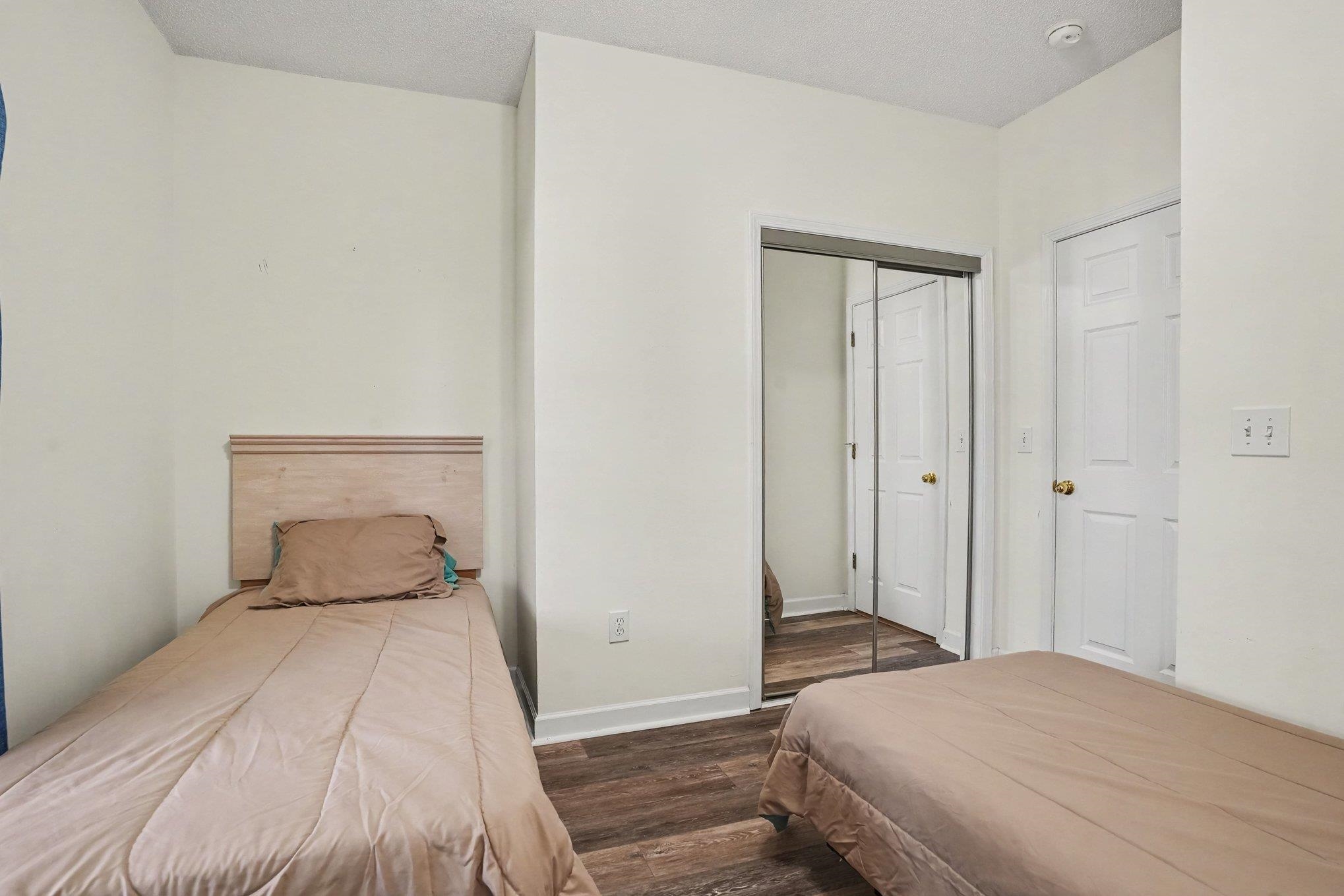 6015 Catalina Dr. Property Photo 17