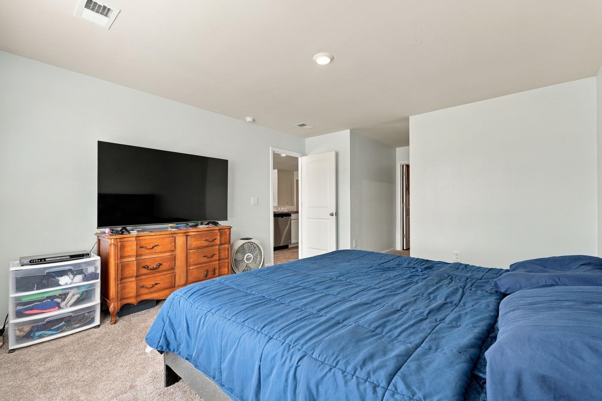 223 Seasons Trace Loop Property Photo 15