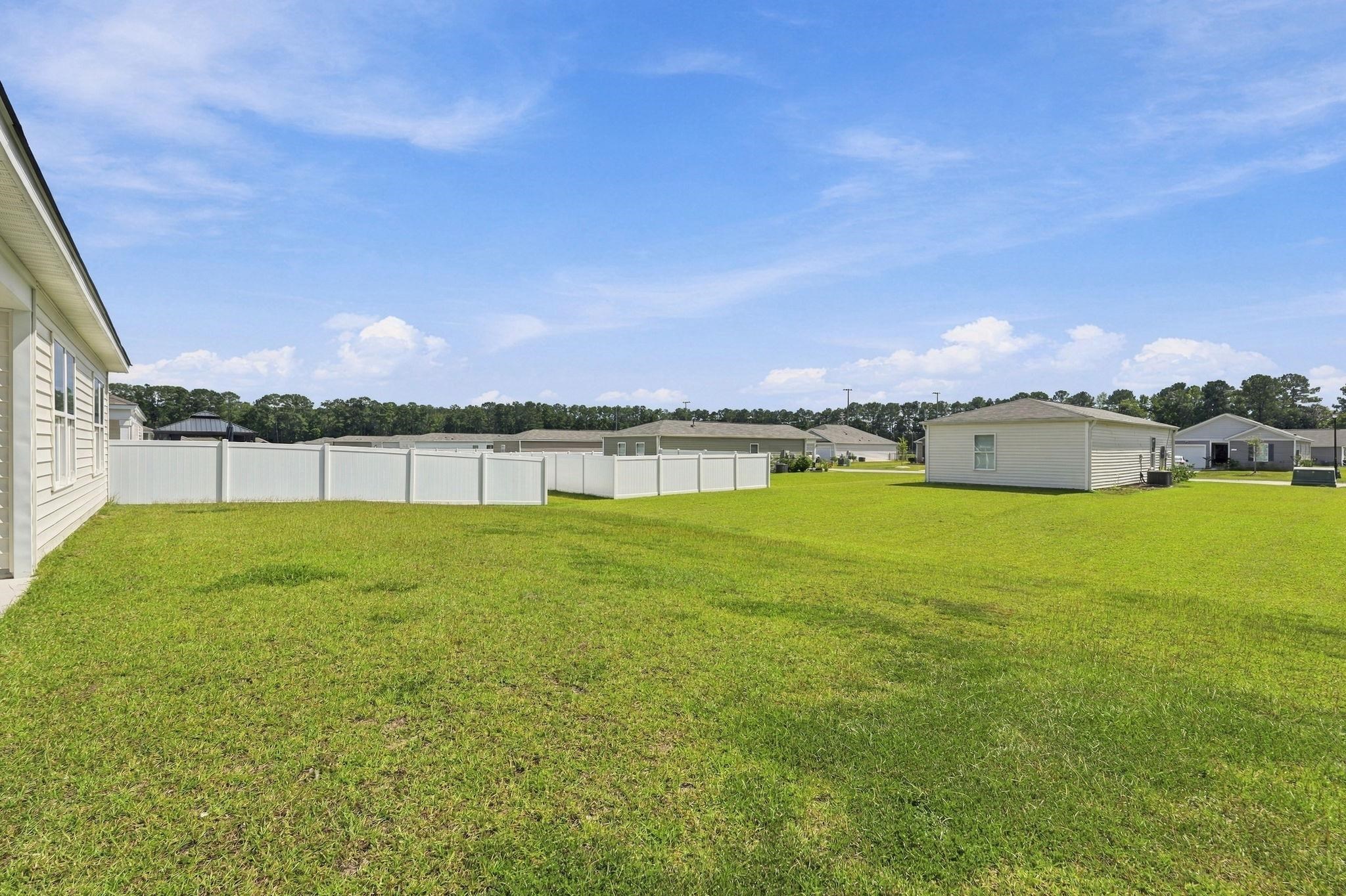 223 Seasons Trace Loop Property Photo 25
