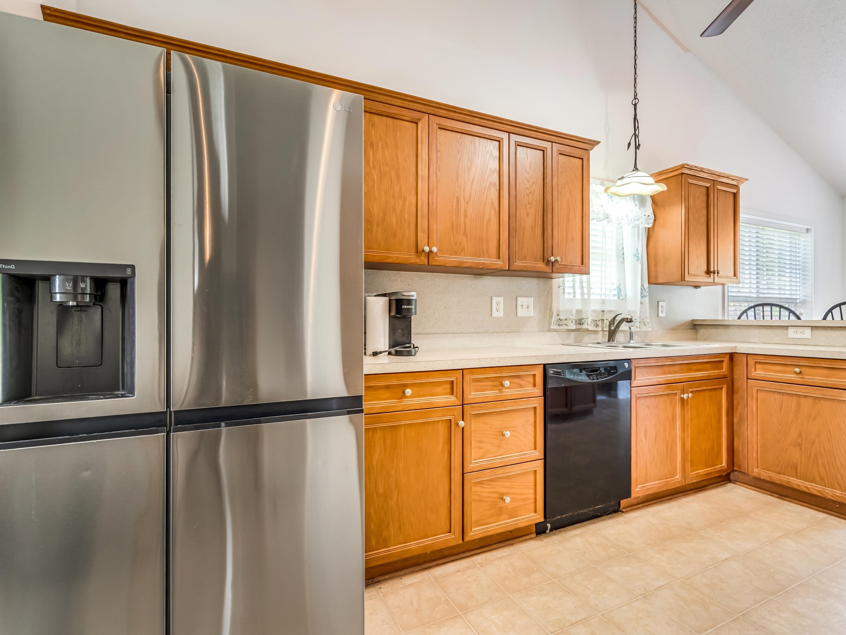 401 Barton Loop Property Photo 10