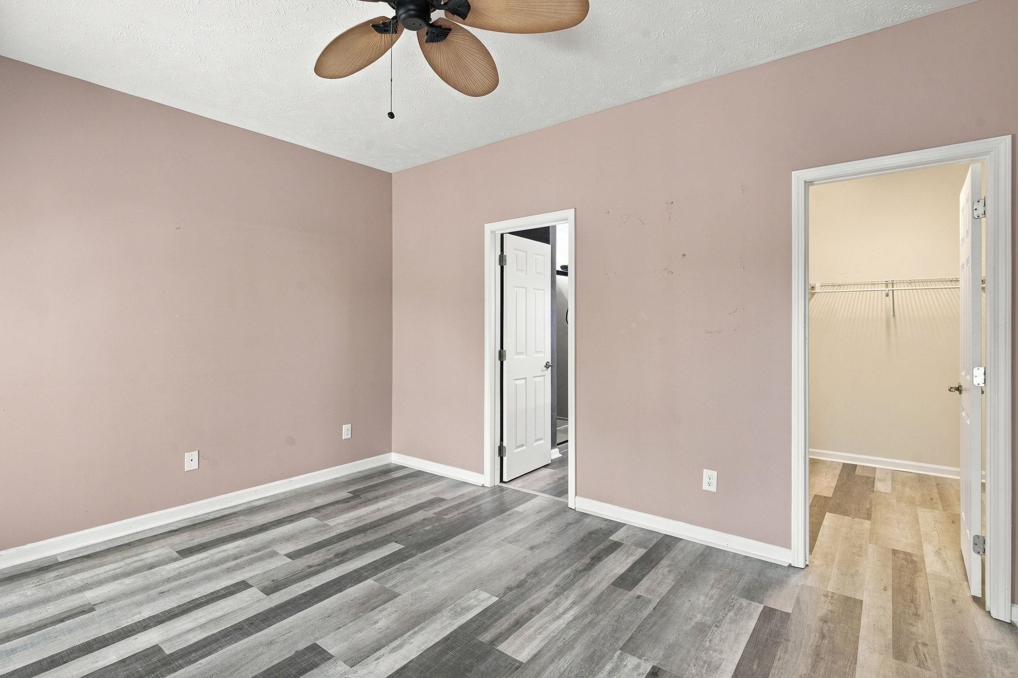 1006 Napa Ct. Property Photo 8