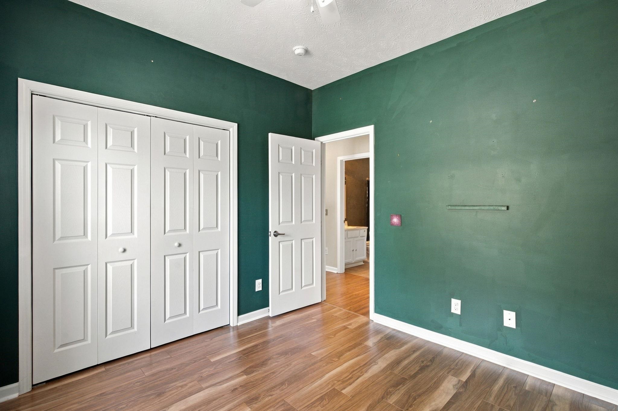 1006 Napa Ct. Property Photo 17