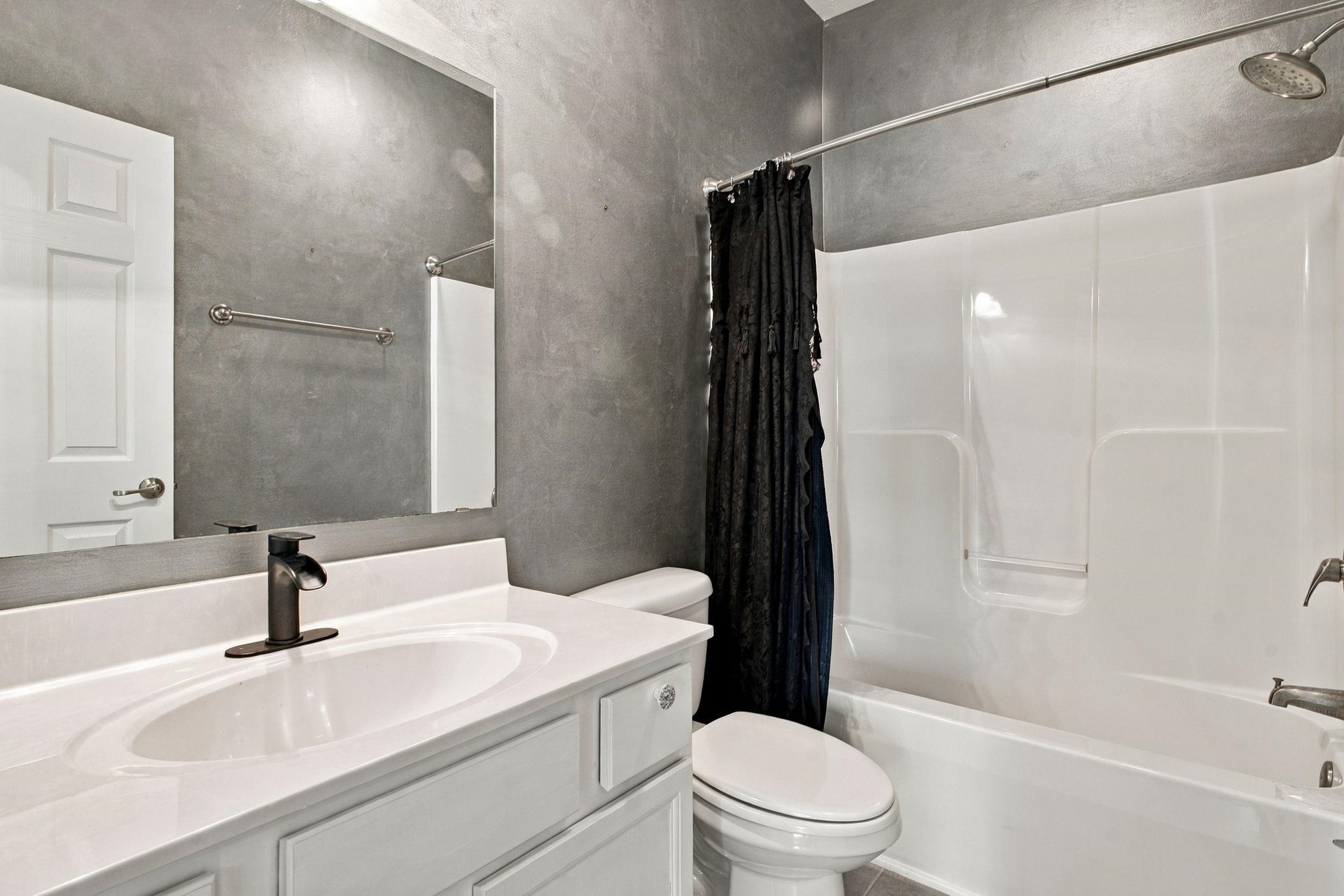 1006 Napa Ct. Property Photo 18
