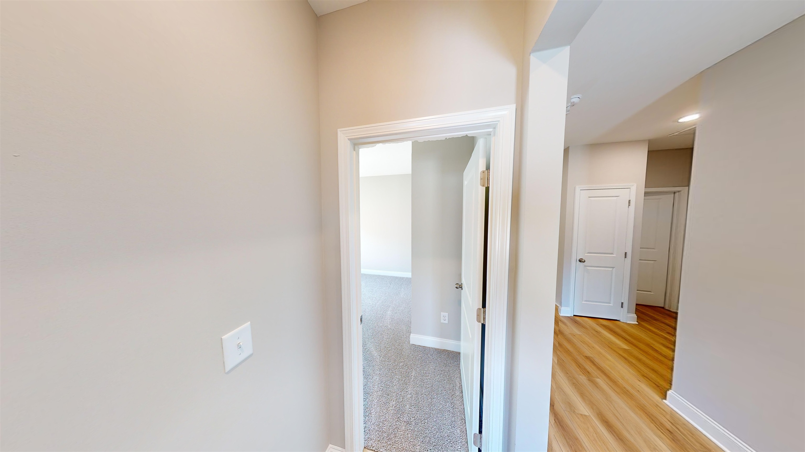 1060 Moen Loop Property Photo 14