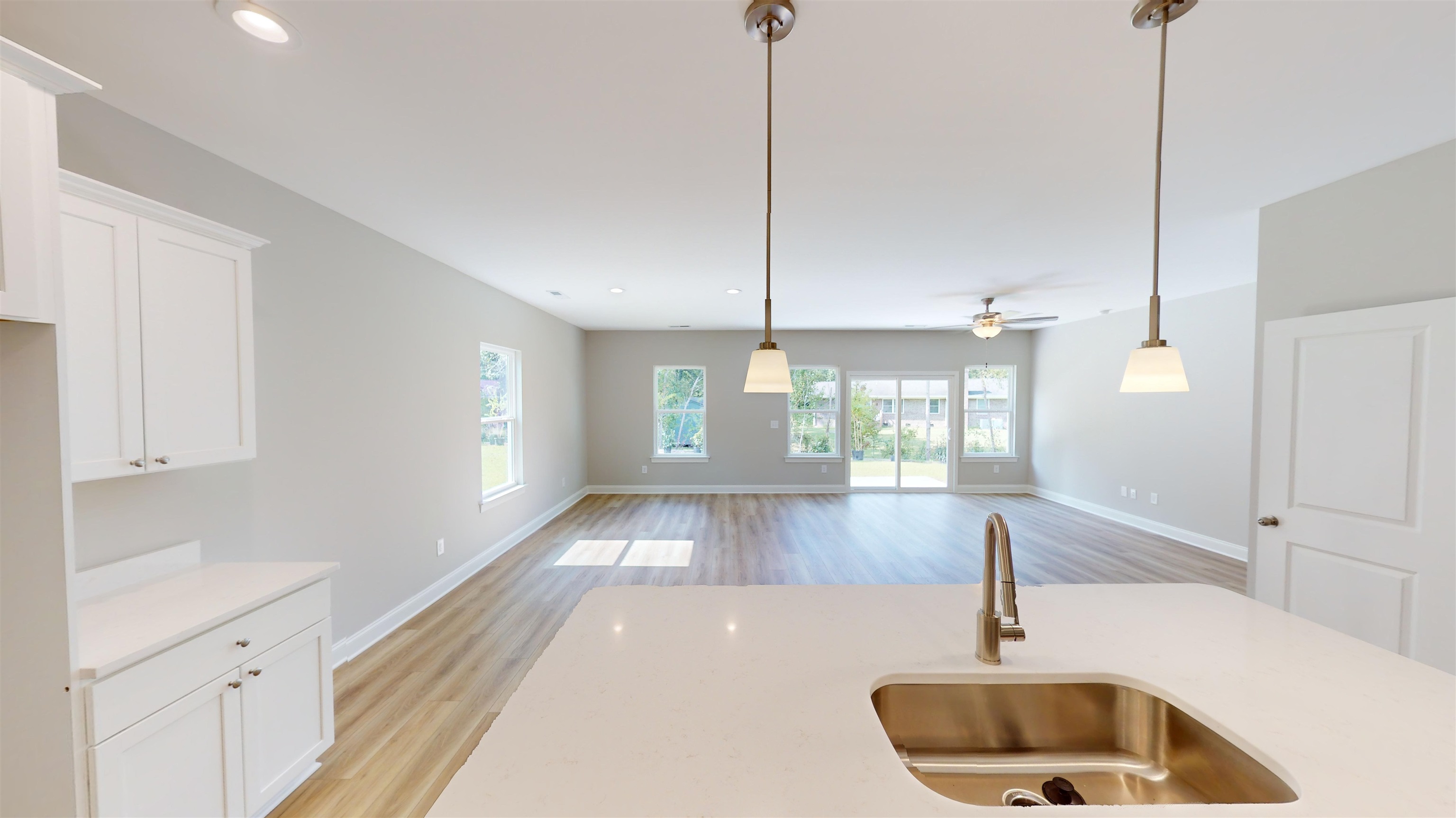 1060 Moen Loop Property Photo 22