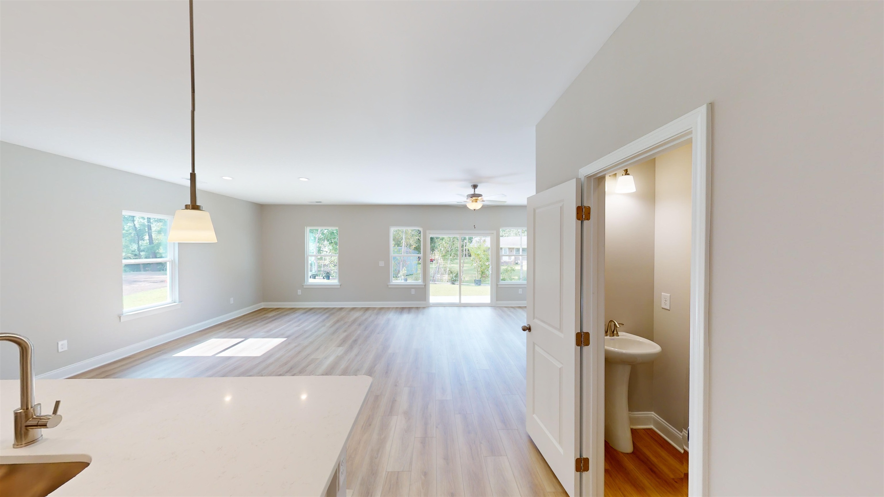 1060 Moen Loop Property Photo 23