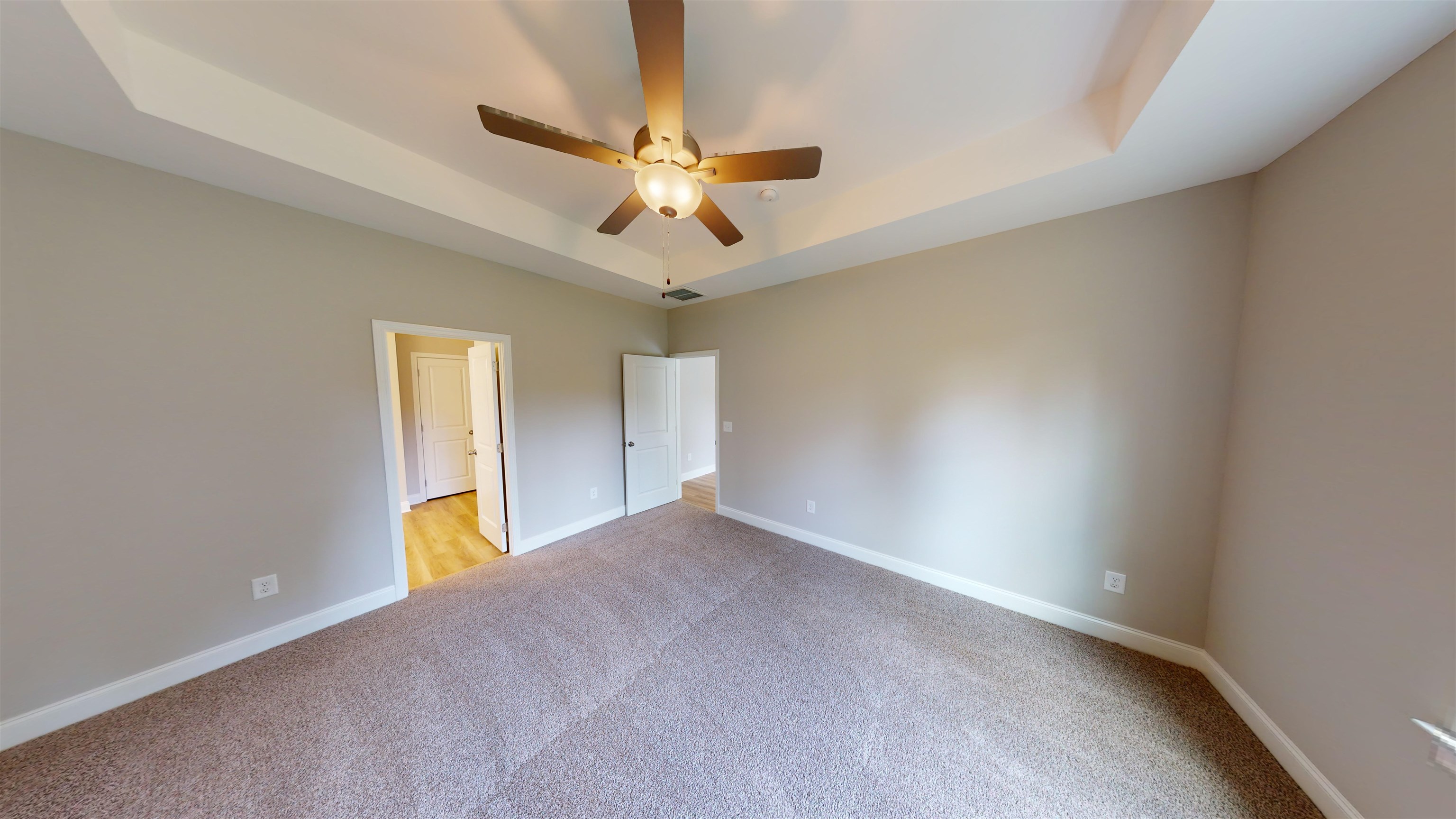1060 Moen Loop Property Photo 27