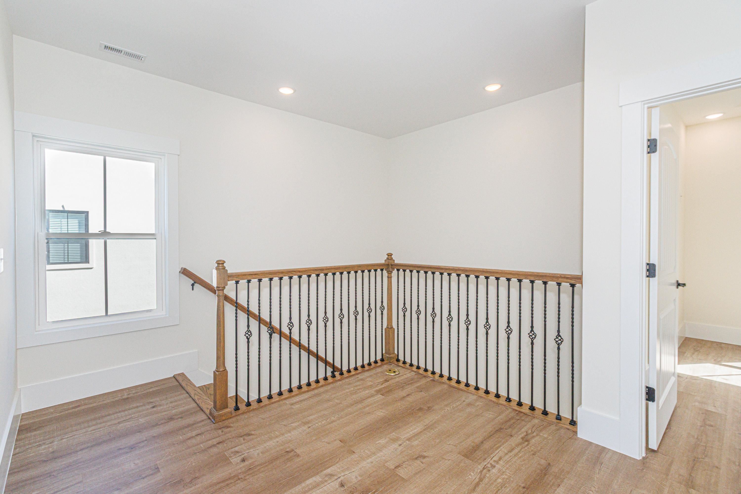 614 B Collins St. Property Photo 19