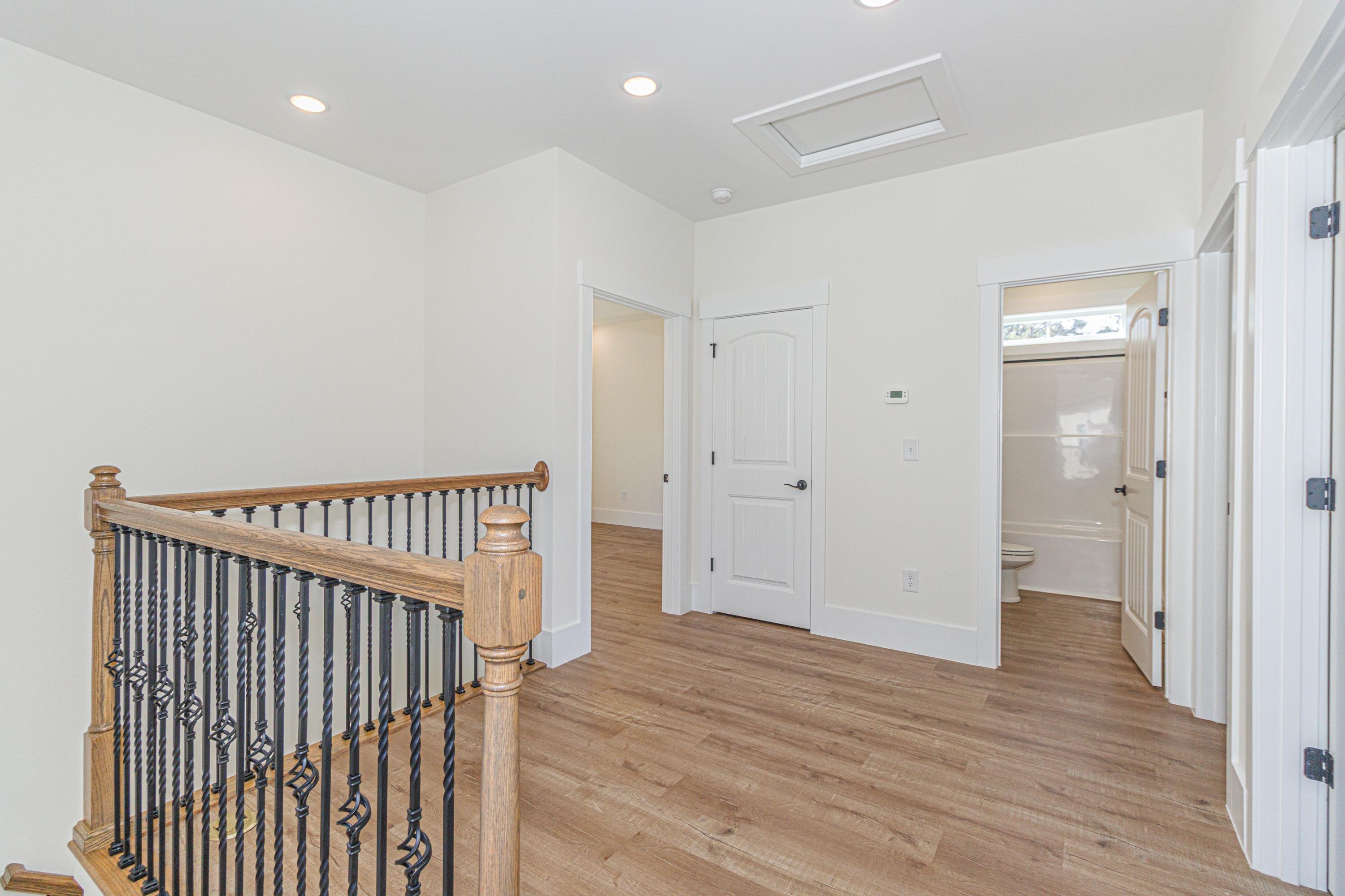 614 B Collins St. Property Photo 20