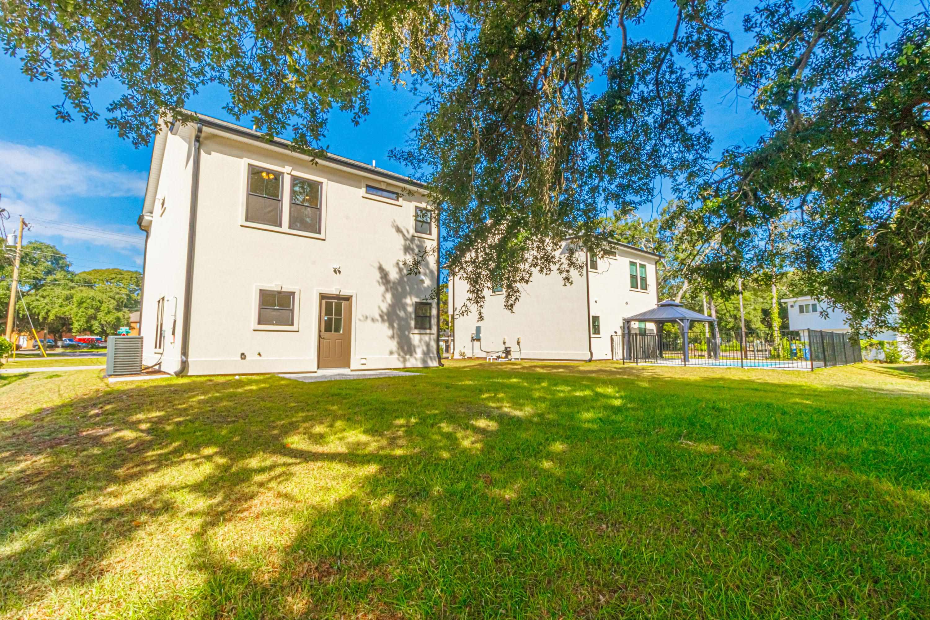 614 B Collins St. Property Photo 42