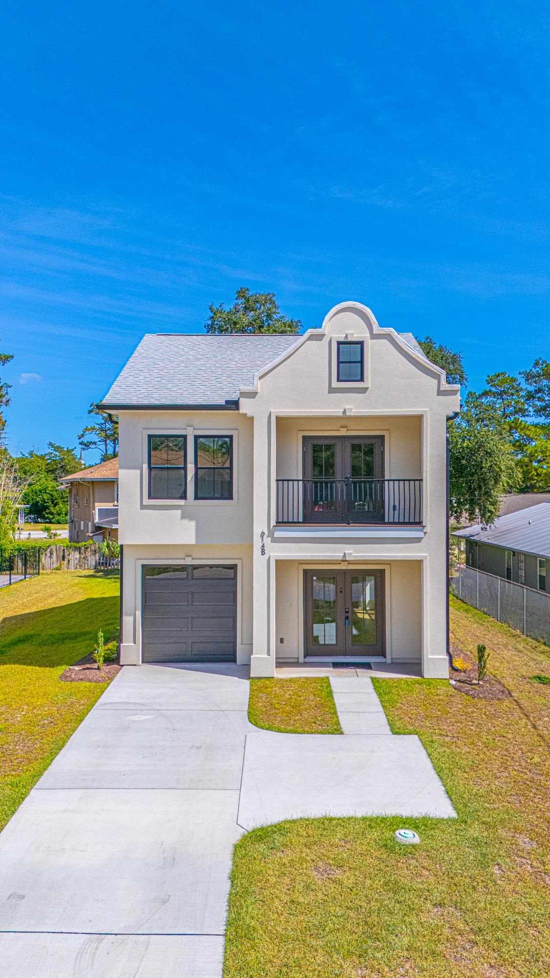 614 B Collins St. Property Photo 45