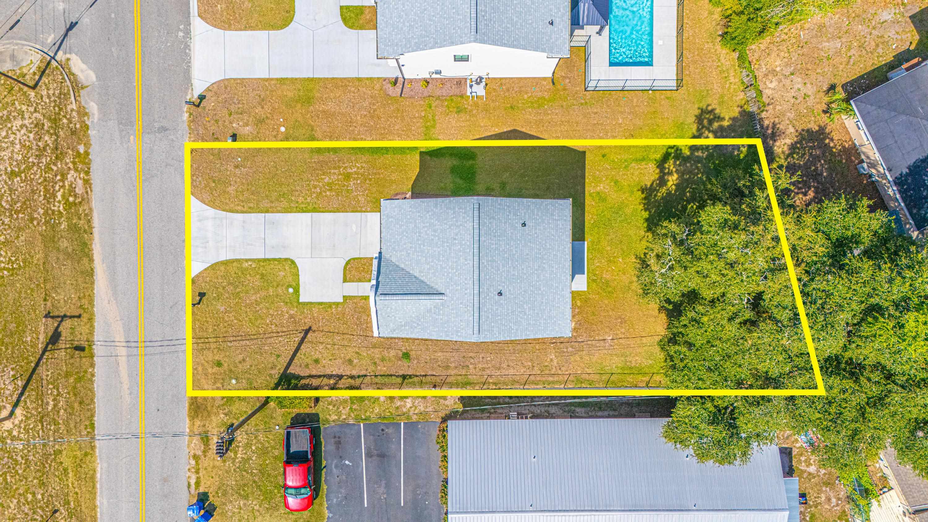614 B Collins St. Property Photo 49