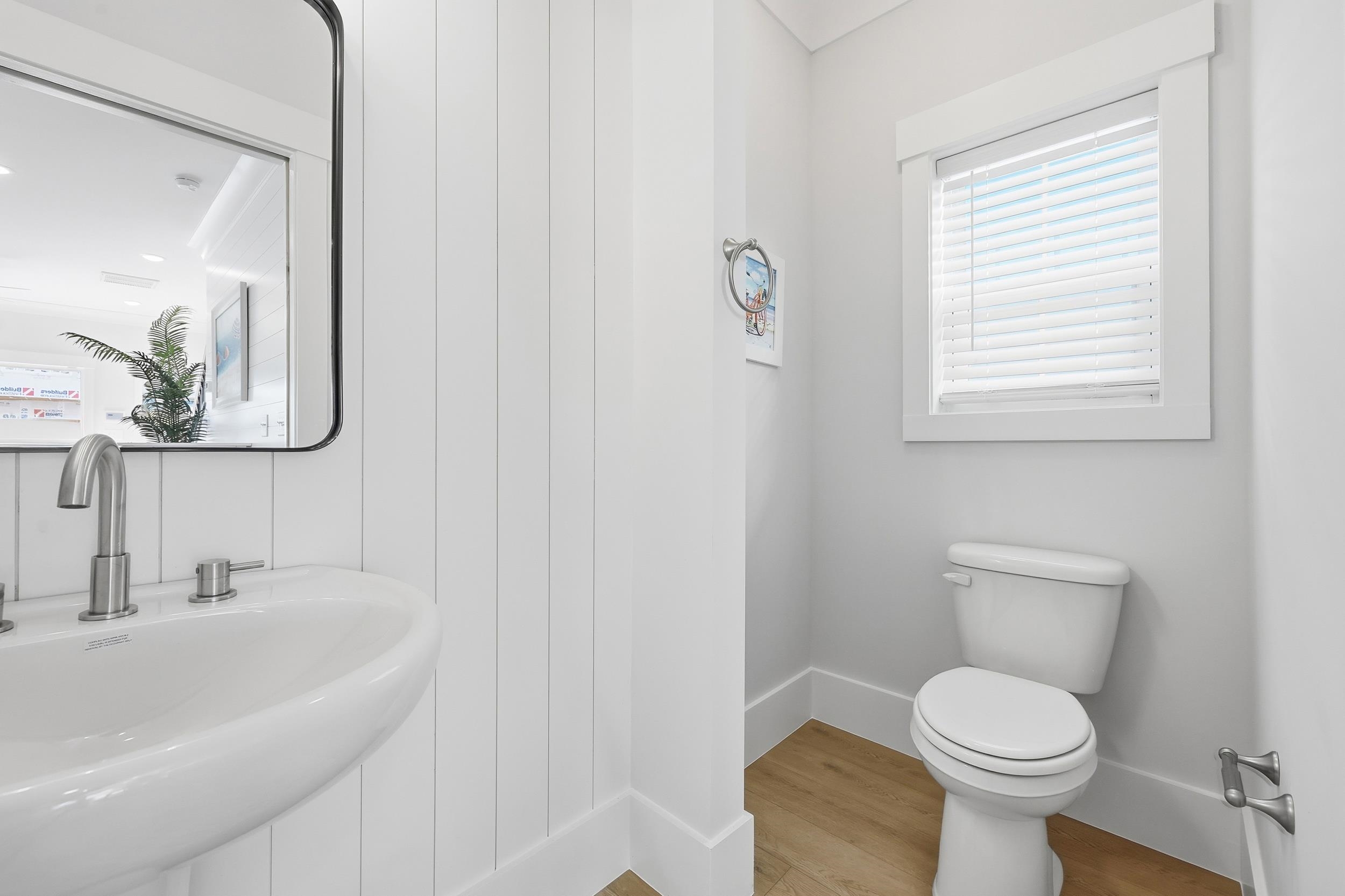 2302 Seaseeker Ln. Property Photo 12