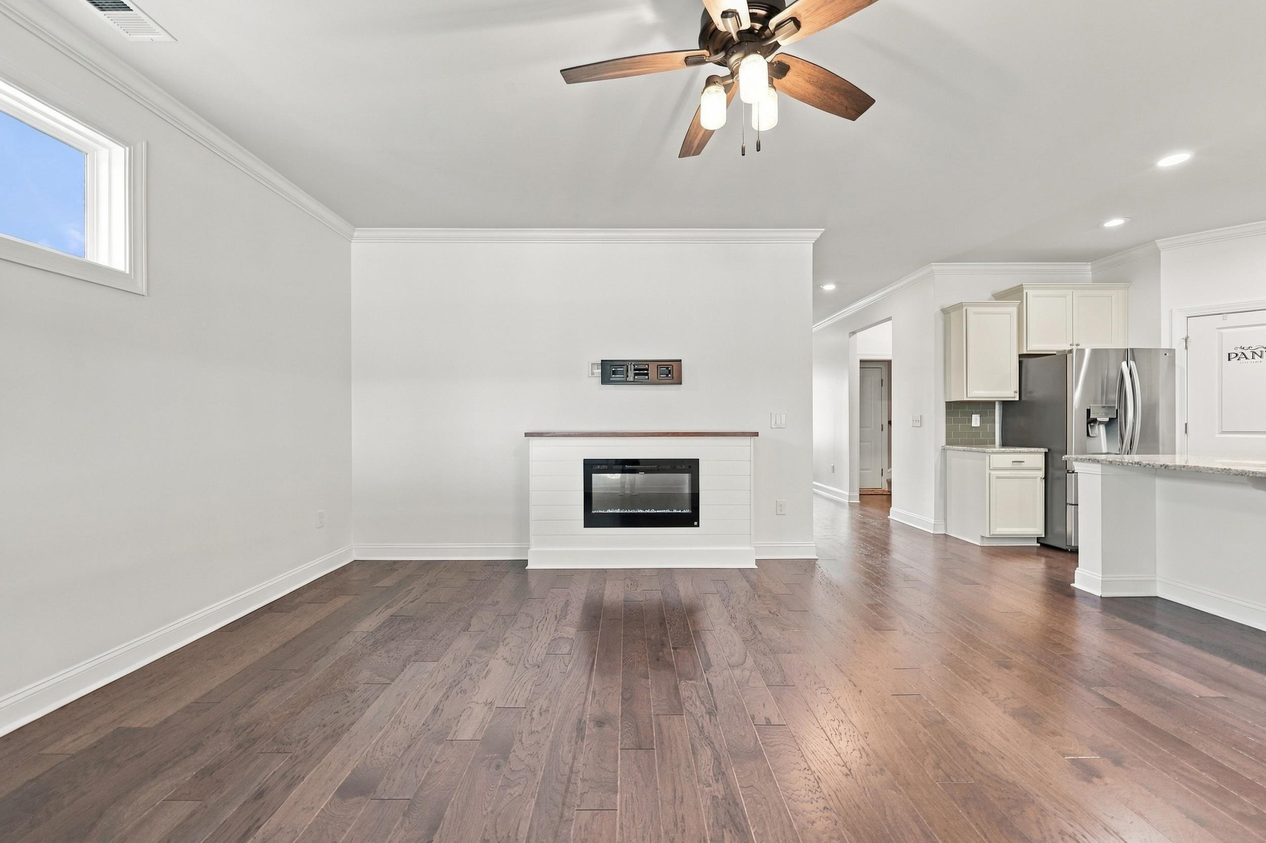148 Bucky Loop Property Photo 10