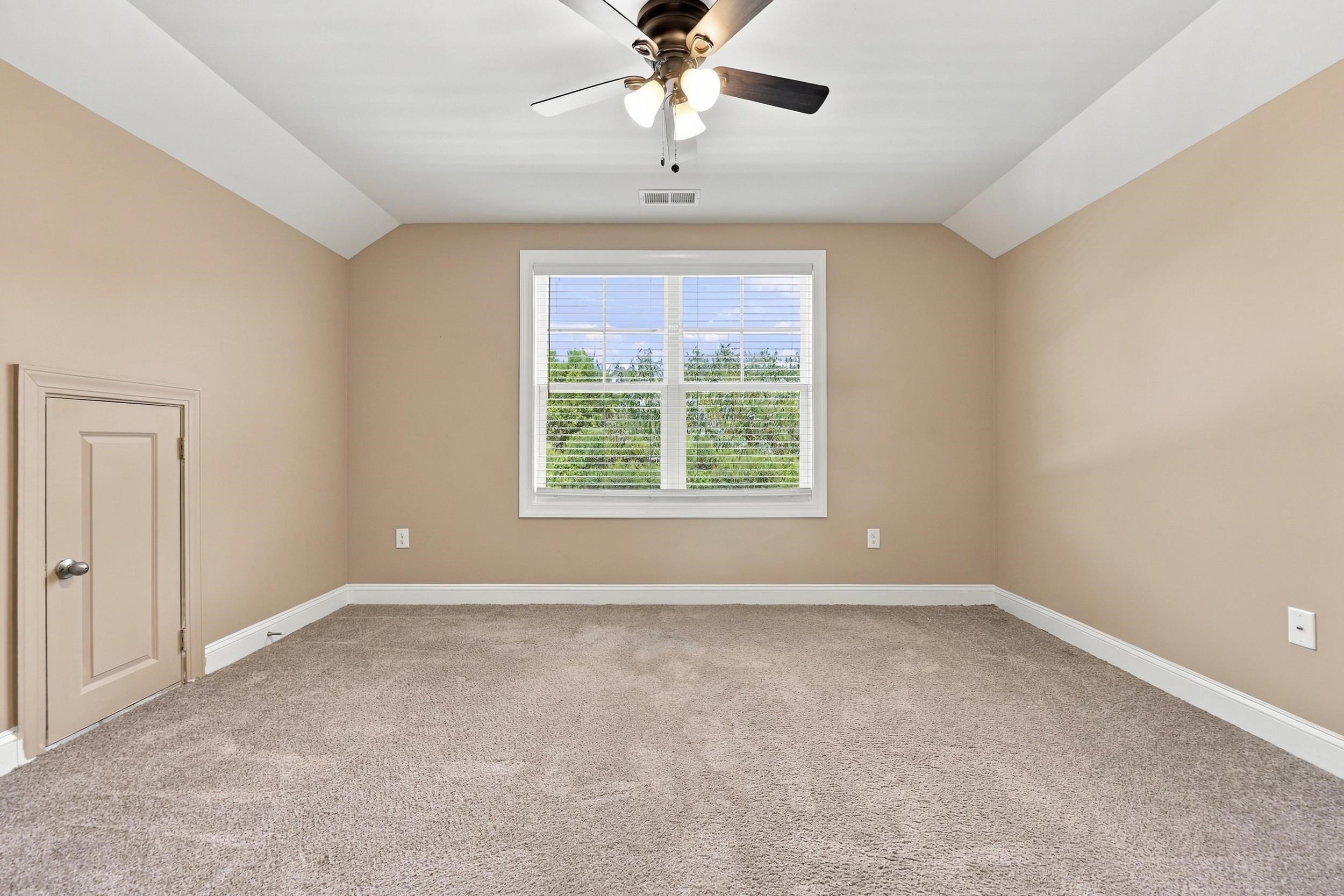 148 Bucky Loop Property Photo 34
