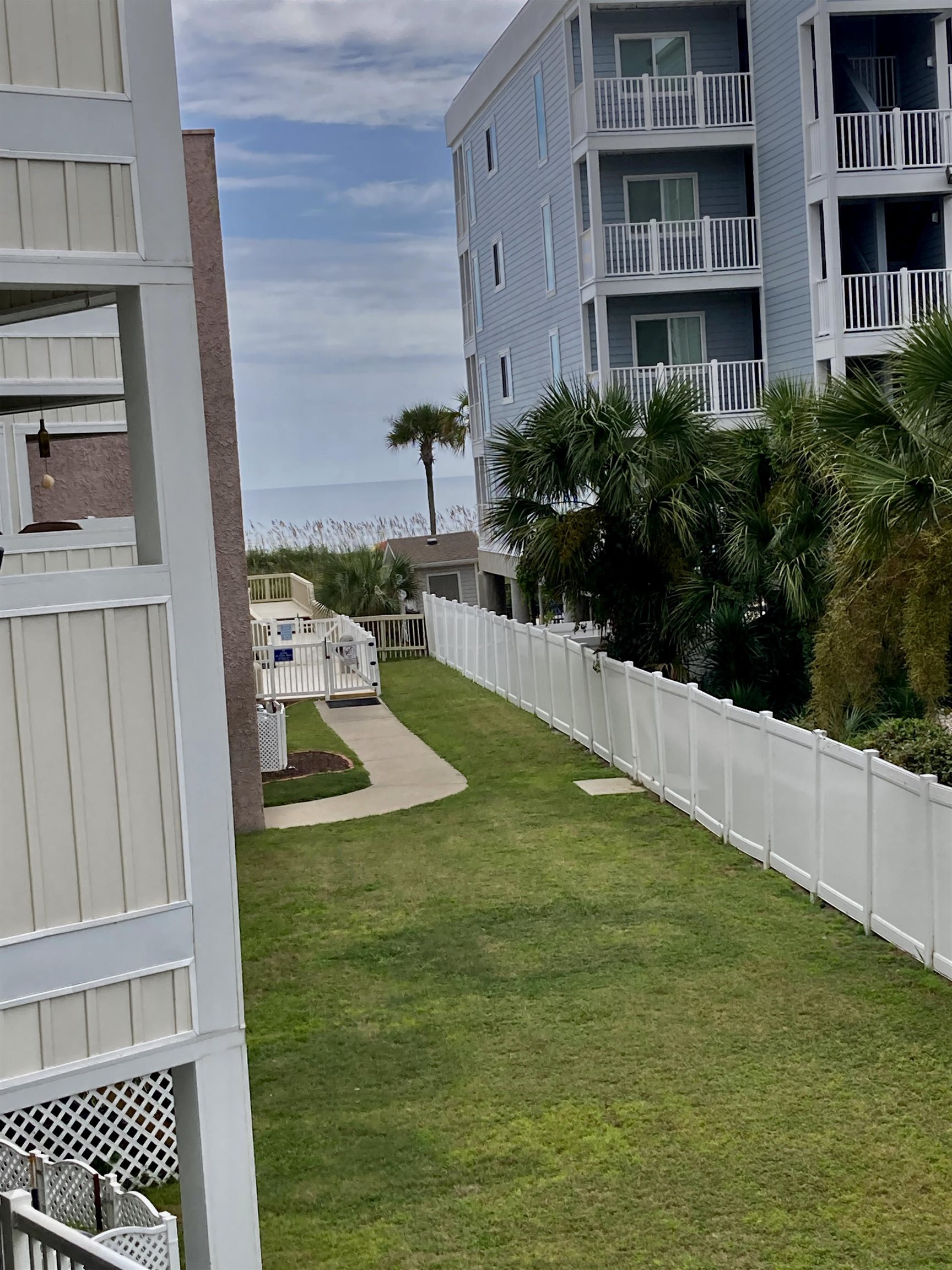 9600 Shore Dr. Property Photo 17
