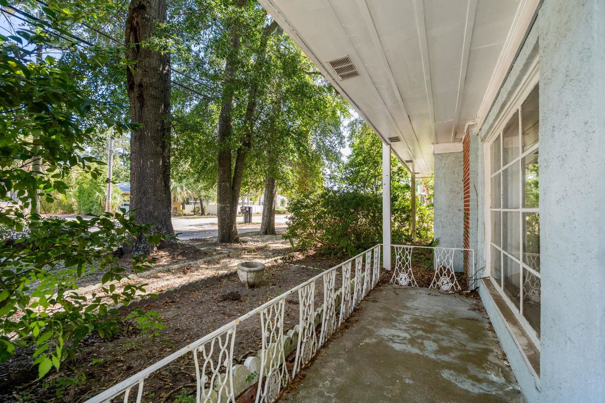 613 Surfside Dr. Property Photo 46