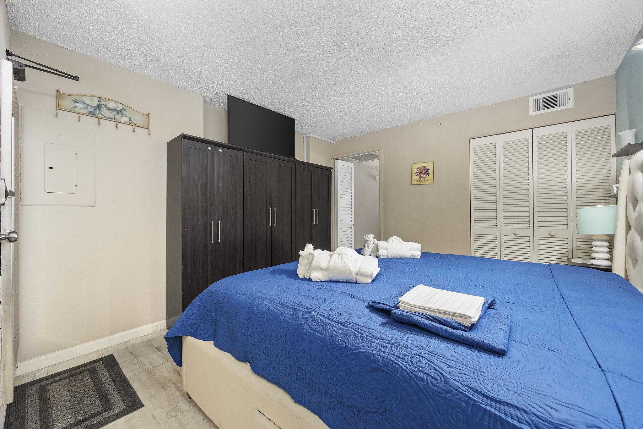 2310 N Ocean Blvd. Property Photo 3