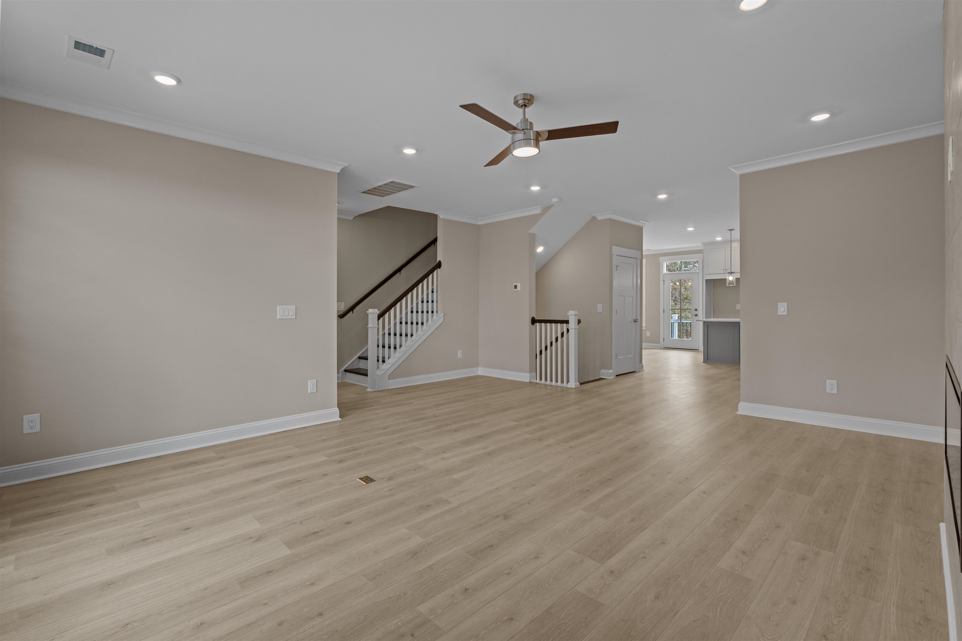 8563 Sashay Ct. Property Photo 6