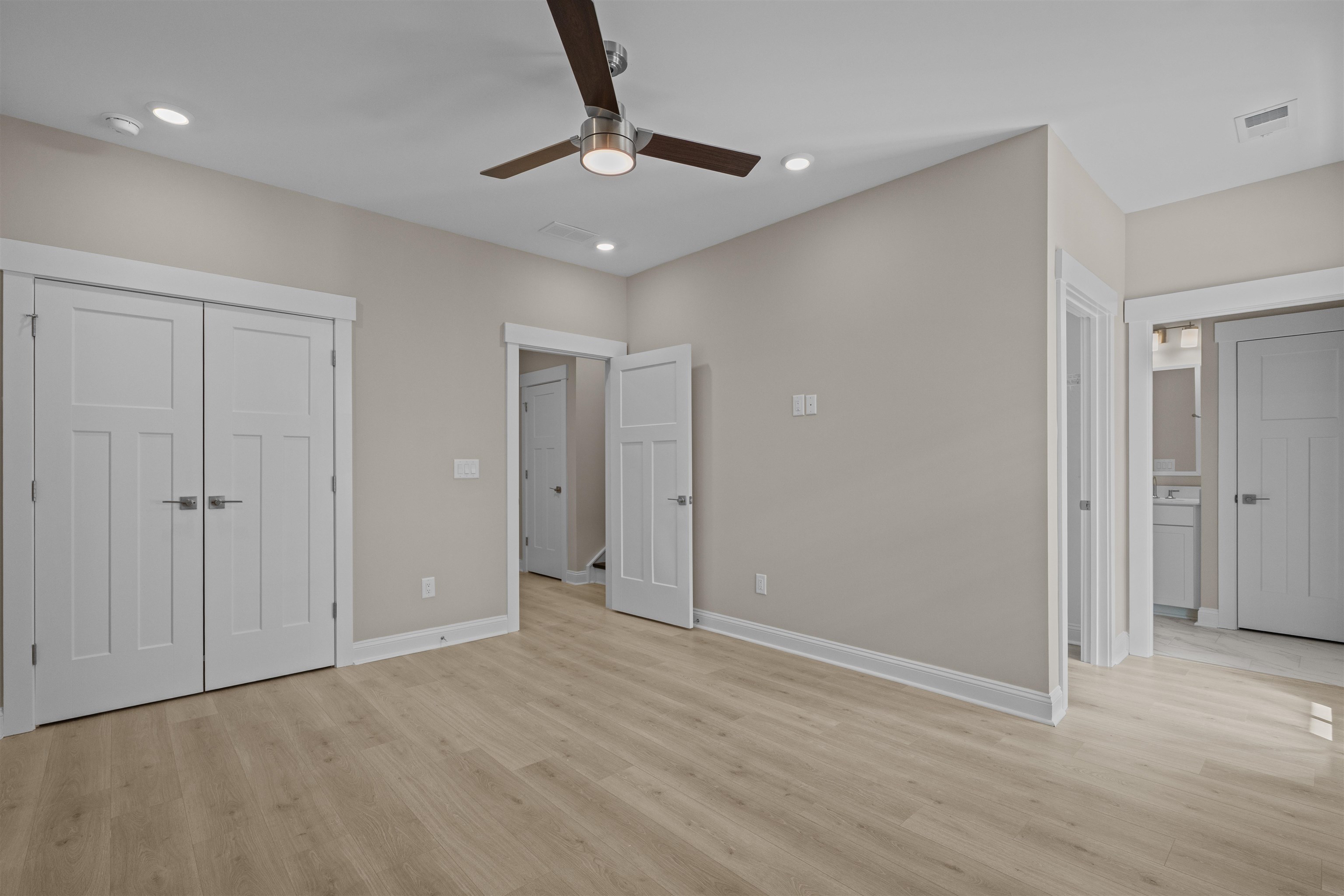 8563 Sashay Ct. Property Photo 34